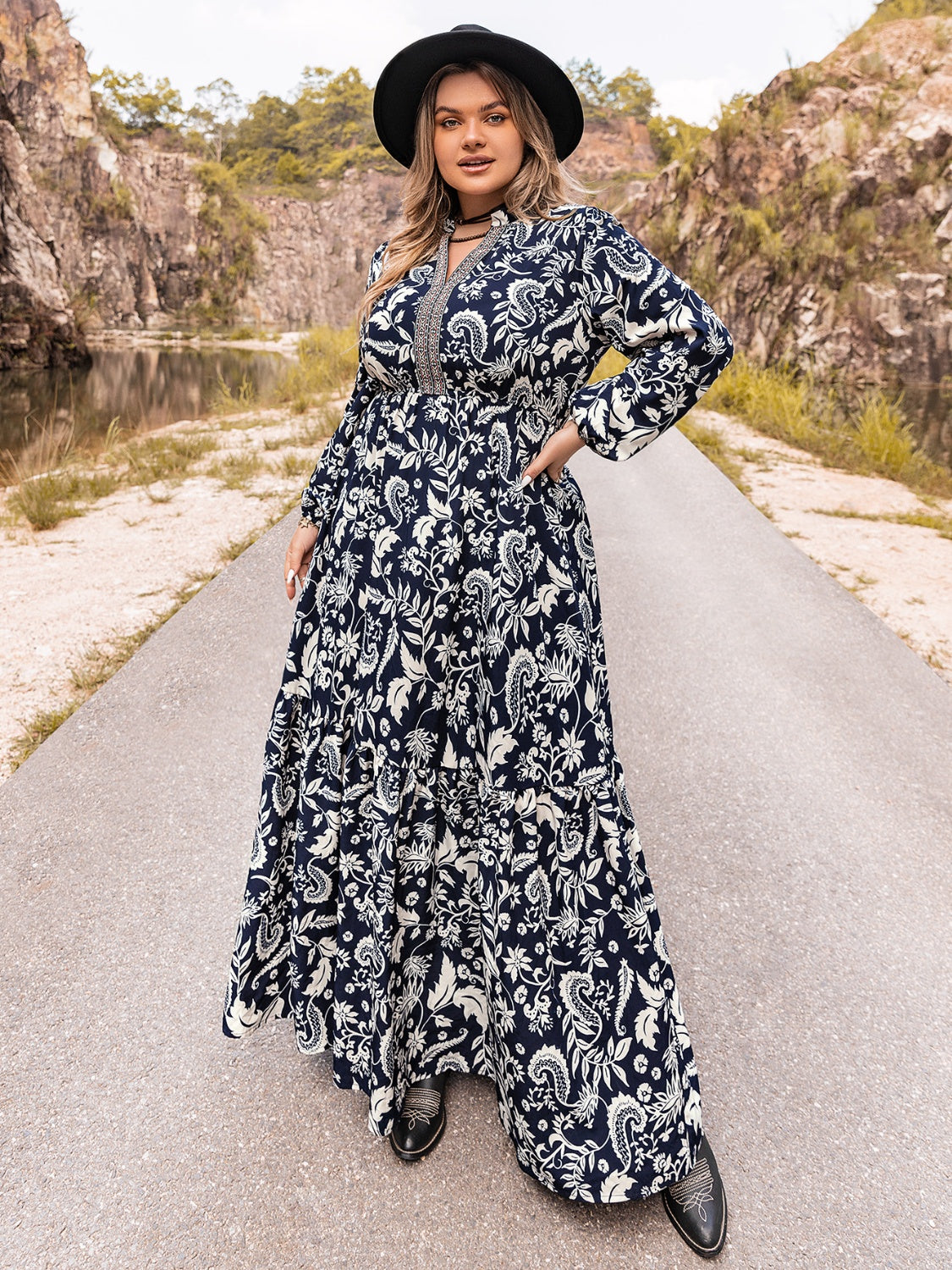 Elegant Plus Size Long Sleeve Maxi Dress for Women - Flowy Comfortable Formal & Casual Wear - Perfect for Weddings, Parties, and Office Outfits