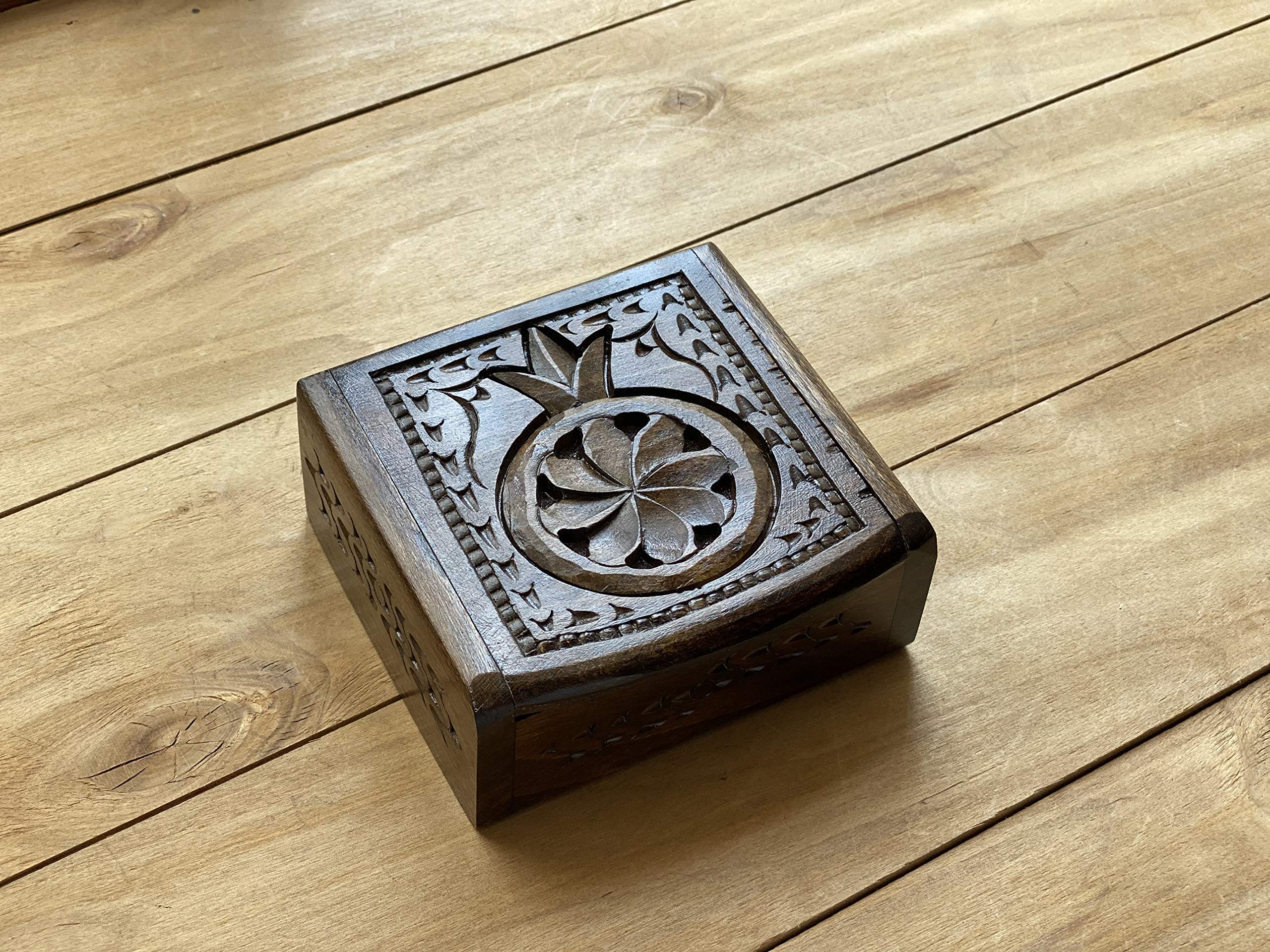 Handmade Armenian Walnut Wood Jewelry Box - Exquisite Carved Hardwood with Ornaments, Perfect Gift & Souvenir for Women - Ideal for Jewelry Storage, Home Decor, and Wedding Keepsakes