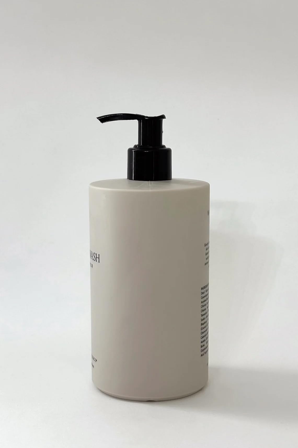 THE LIFESTYLED CO Moisturizing Hand Soap with Warm Cleansing - Gentle for Dry Skin, Perfect for Kitchen, Bathroom & Office Use