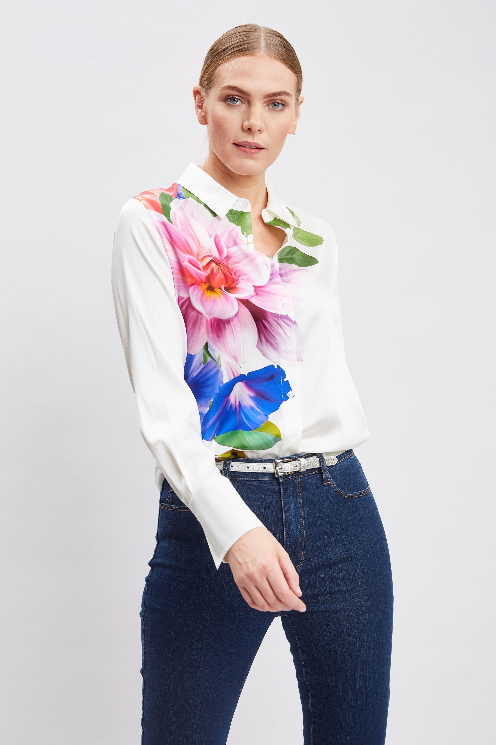 Stylish Digital Floral Print Shirt for Men & Women | Trendy Casual Button-Up Shirt | Perfect for Summer Outfits, Beach Vacations & Date Nights