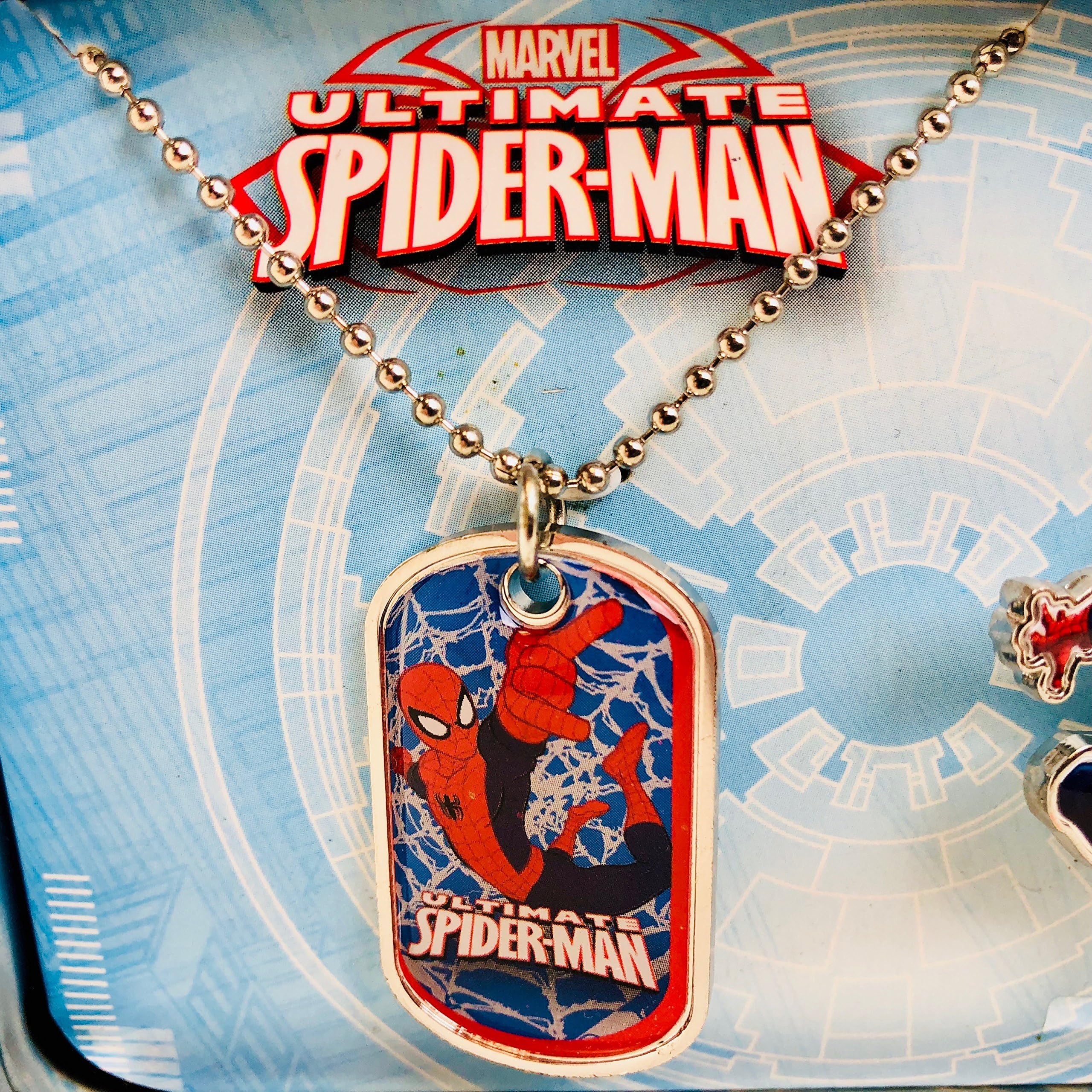 Marvel Spider-Man 2-Piece Gift Set with Collectible Tin Box - Perfect for Birthday Gifts, Christmas Presents & Superhero Fans