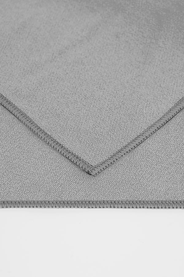 Premium Yoga Hand Towel for Hot Yoga & Studio Workouts - Non-Slip, Absorbent & Quick-Drying - Perfect for Bikram, Vinyasa & Power Yoga Classes