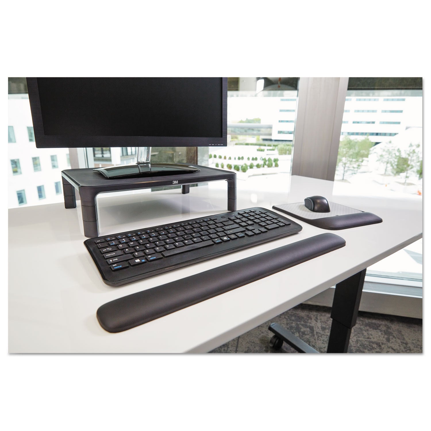 3M™ Gel Wrist Rest for Keyboards - Ergonomic Support (19