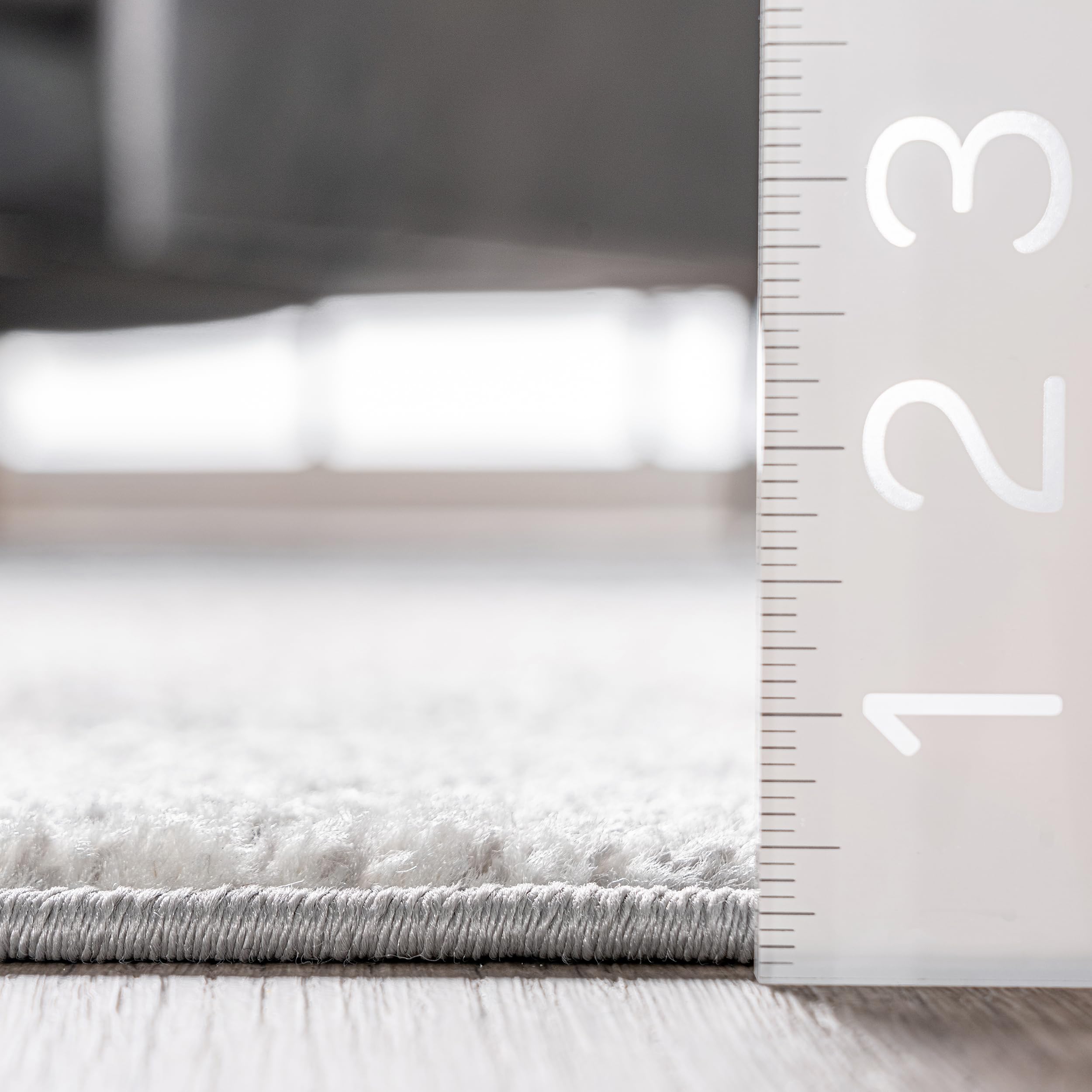 nuLOOM Noreen Abstract Area Rug 4x6 Feet, Modern Gray Bohemian Rug for Living Room, Bedroom & Office Decor