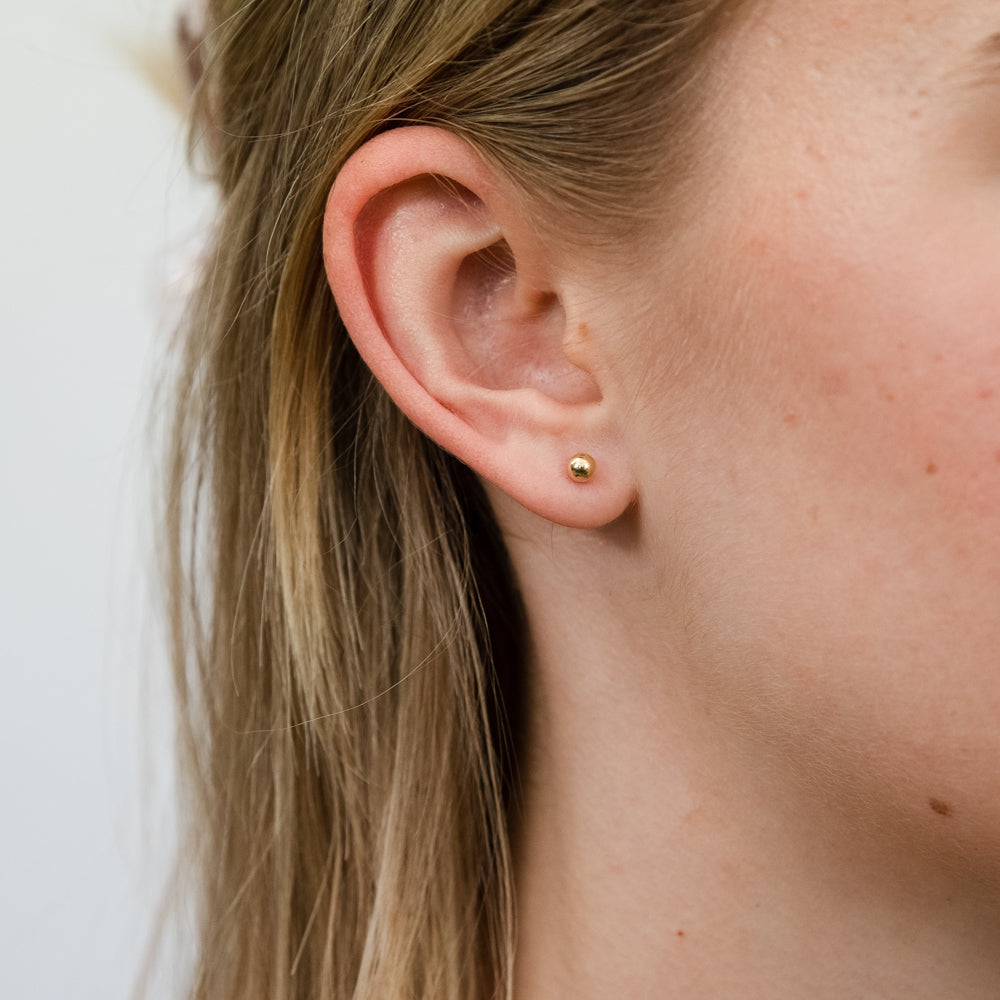 9ct Yellow Gold 4mm Ball Stud Earrings for Women - Classic Round Stud Earrings for Everyday Wear, Gift Giving & Special Occasions