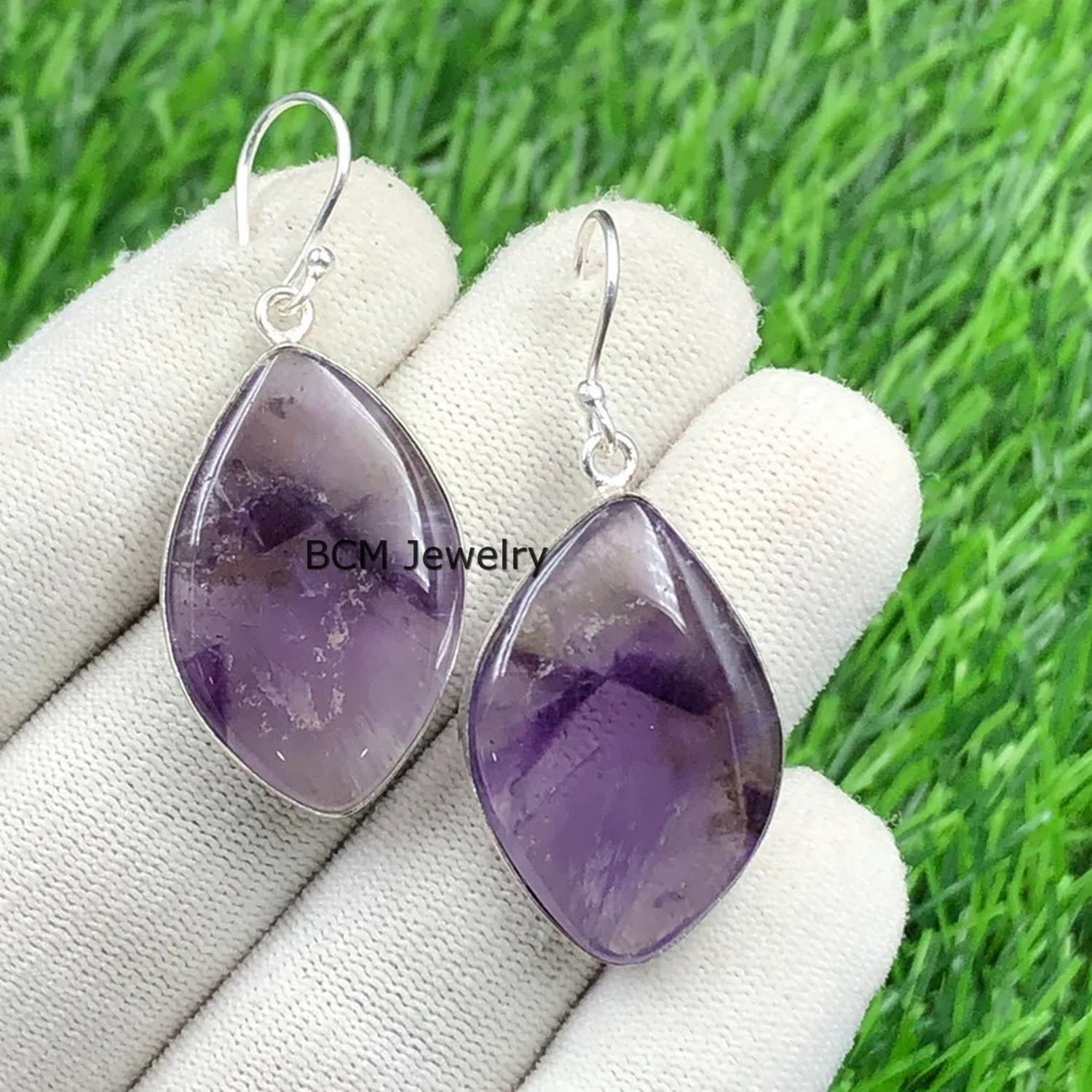 925 Sterling Silver Amethyst Earrings for Women - February Birthstone Jewelry, Bridesmaid Gift, Christmas Present for Her - Perfect for Weddings, Parties & Special Occasions