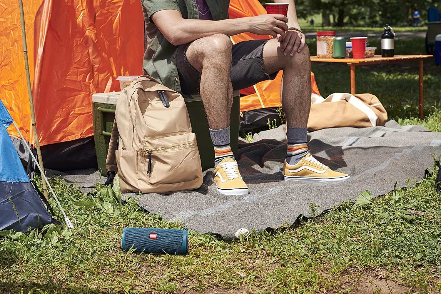 JBL Flip 5 Waterproof Portable Bluetooth Speaker - Wireless Stereo Pairing, 12 Hours Playtime, IPX7 Rating - Perfect for Travel, Beach, Pool Parties & Home Use - Includes Microfiber Cleaning Cloth - Gray Stone