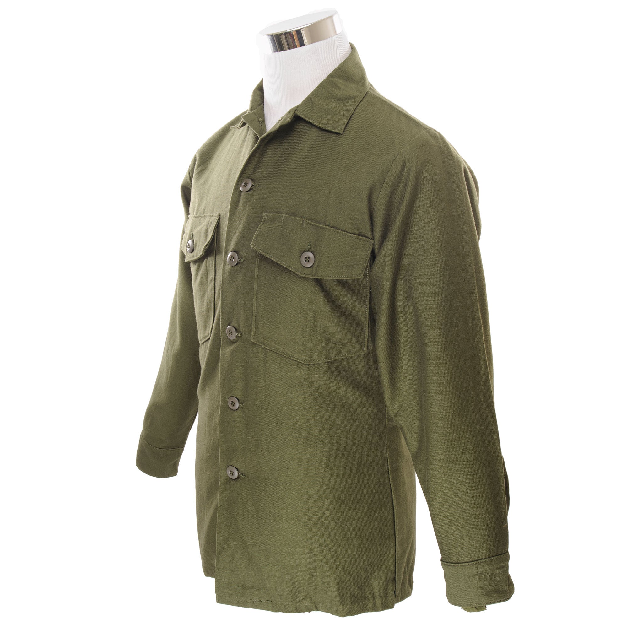 Vintage US Army Sateen Utility Shirt P64 Vietnam War Era 1973 - Size 15.5 x 31 NOS - Military Uniform for Reenactment & Vintage Collectors