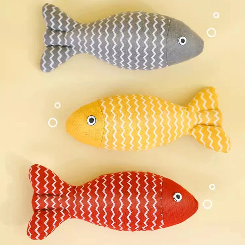 Interactive Fish-Shaped Cat Toy with Catnip - Fun Playtime for Indoor Cats, Encourages Exercise & Hunting Instincts - Perfect for Kittens & Adult Cats