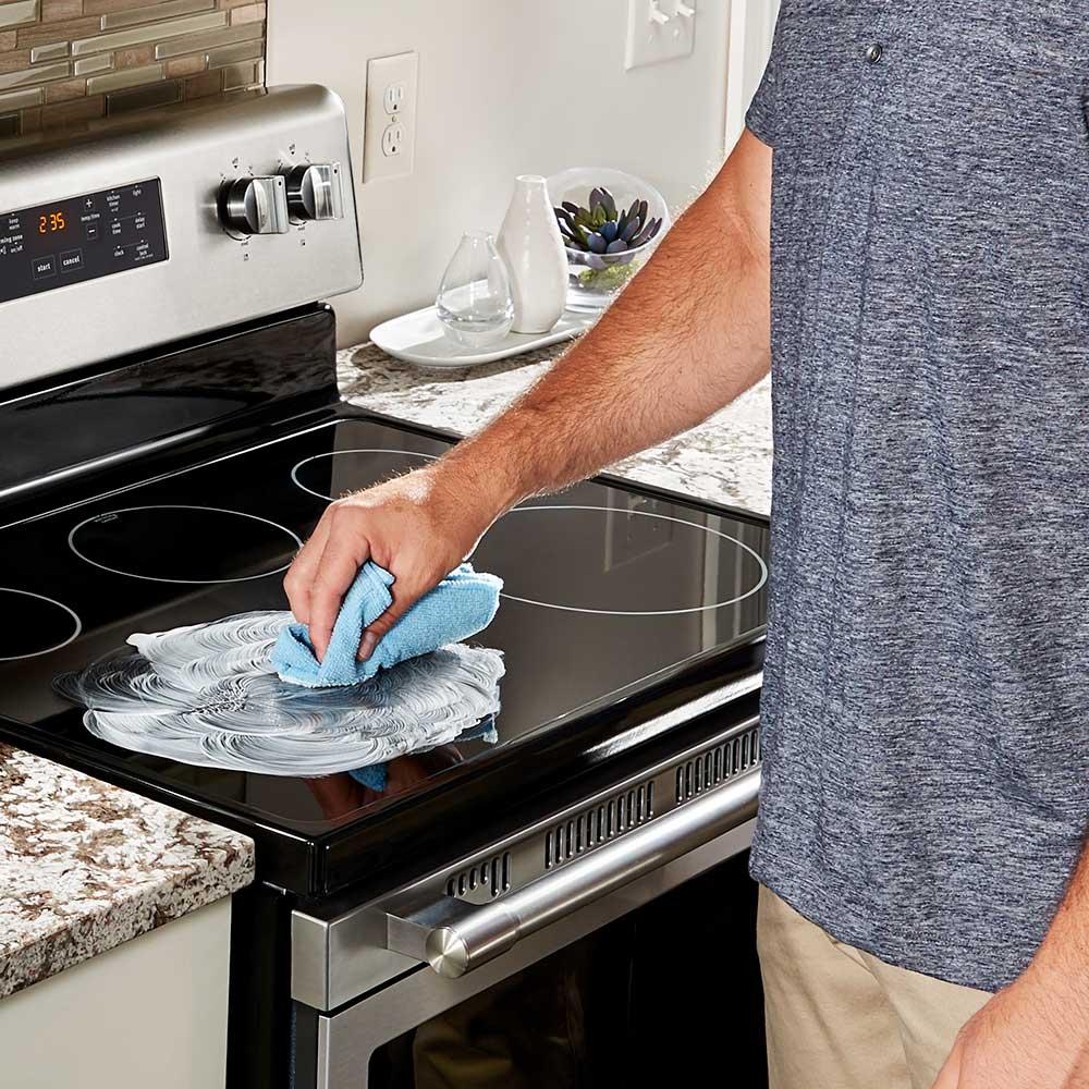 Affresh Cooktop Cleaner W10355051B - Stain Remover for Glass & Ceramic Stovetops - Safe & Effective Cleaning for Electric & Induction Cooktops - Perfect for Kitchen Maintenance & Shine