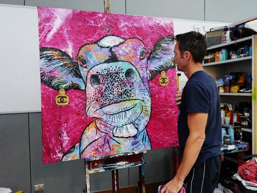 Be Inspired! Pink Cow Udderly - Fun and Unique Cow-Themed Gift for Women, Farmers, and Animal Lovers - Perfect for Birthday Parties, Farm Decor, and Themed Events