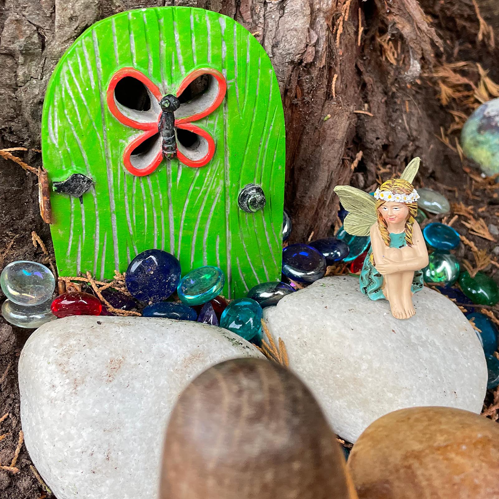Set of 6 Miniature Fairy Garden Figurines - Flower Fairies with Wings, Pixie Family Decor for Home & Garden - Perfect for Fairy Gardens, Terrariums & DIY Crafts