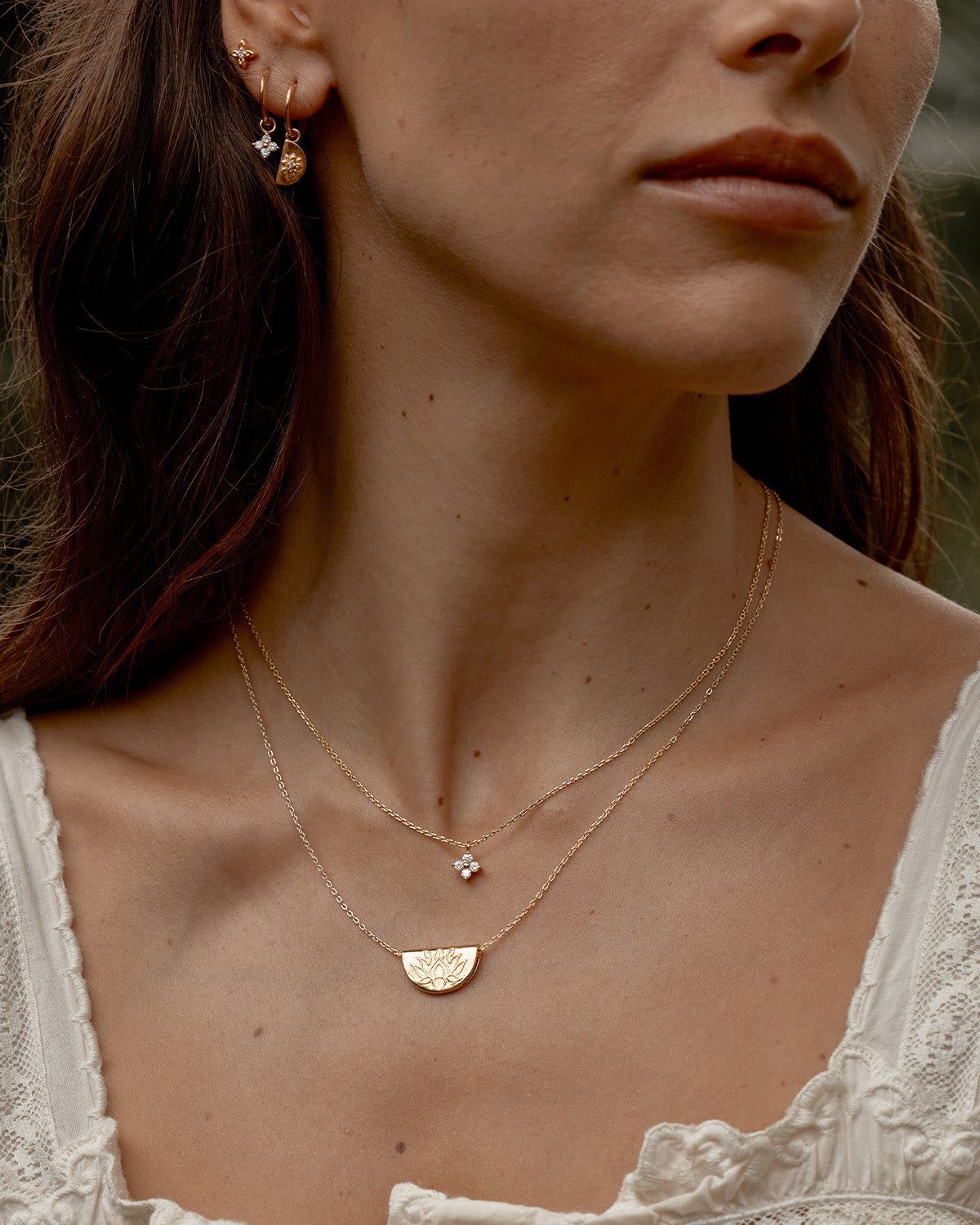 18K Gold Vermeil Crystal Bloom Necklace for Women - Elegant Floral Pendant Jewelry Gift for Birthday, Anniversary & Valentine's Day - Perfect for Weddings, Parties & Special Occasions