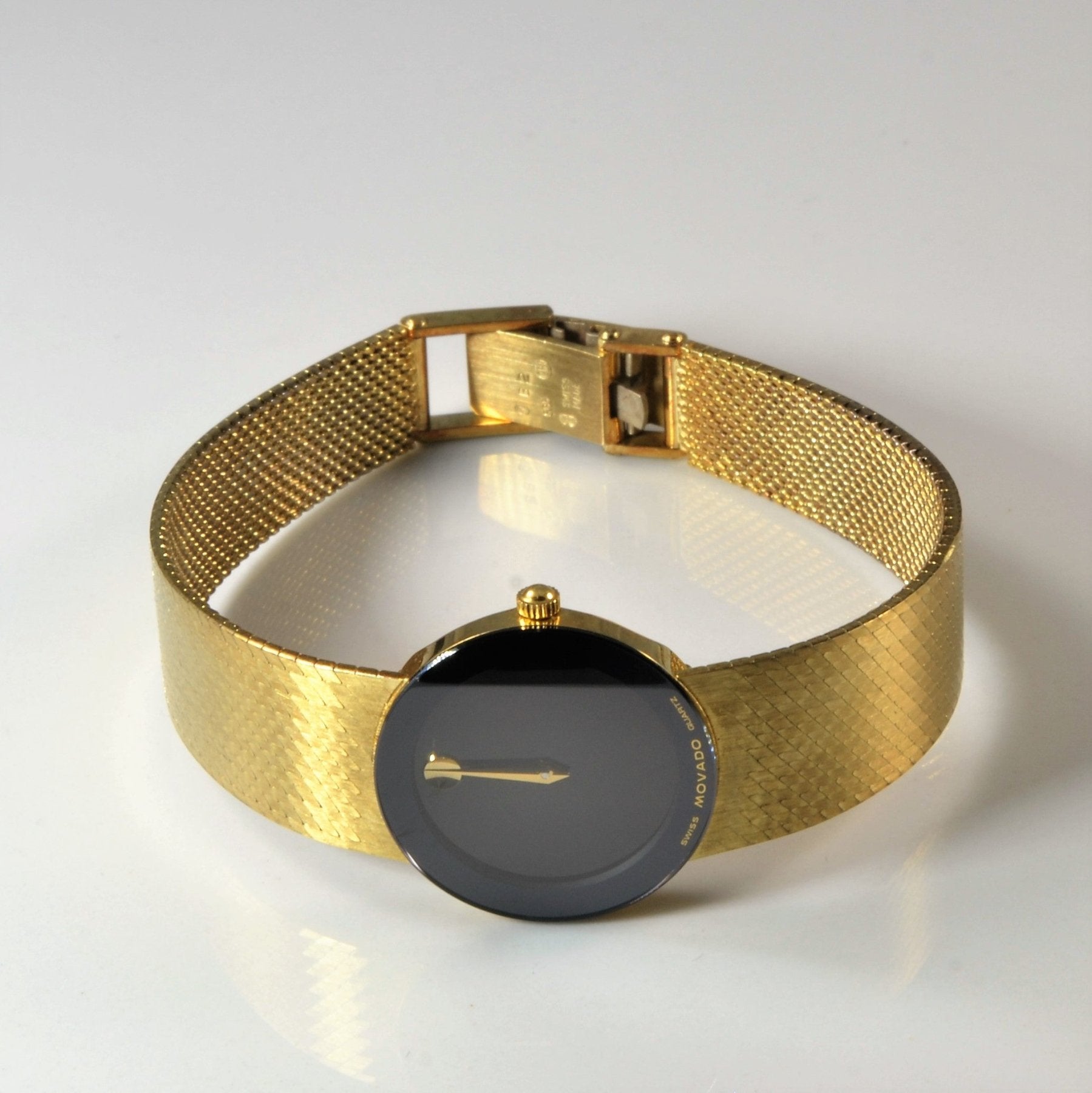 Movado Museum Classic Watch - Slim Minimalist Design, Swiss Quartz Movement - Perfect for Business, Formal Events & Luxury Gifts