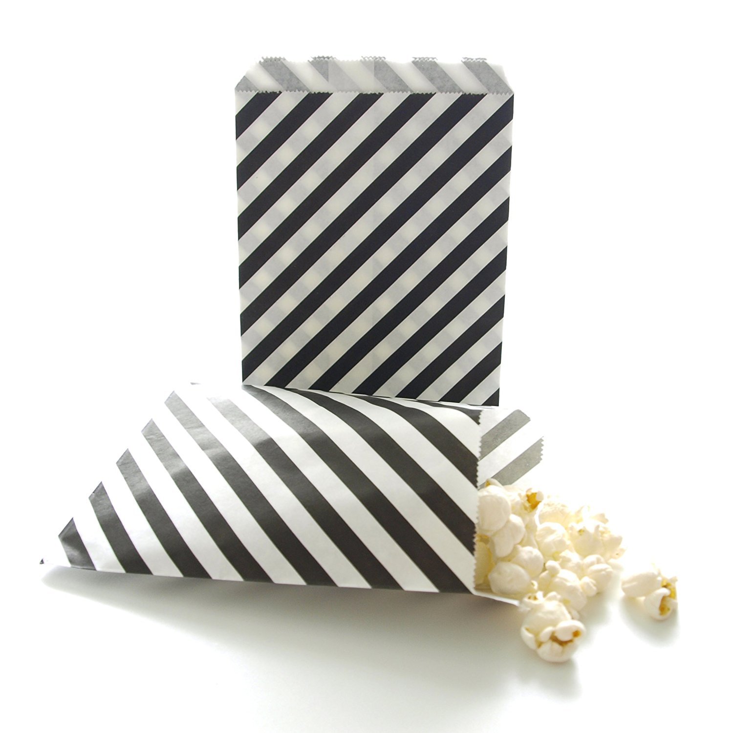 AKOAK 50 Pack 5x7 Inch White & Black Striped Paper Gift Bags - Wedding Favors, Christmas Party Treat Bags, Candy Bags for Holidays & Special Events