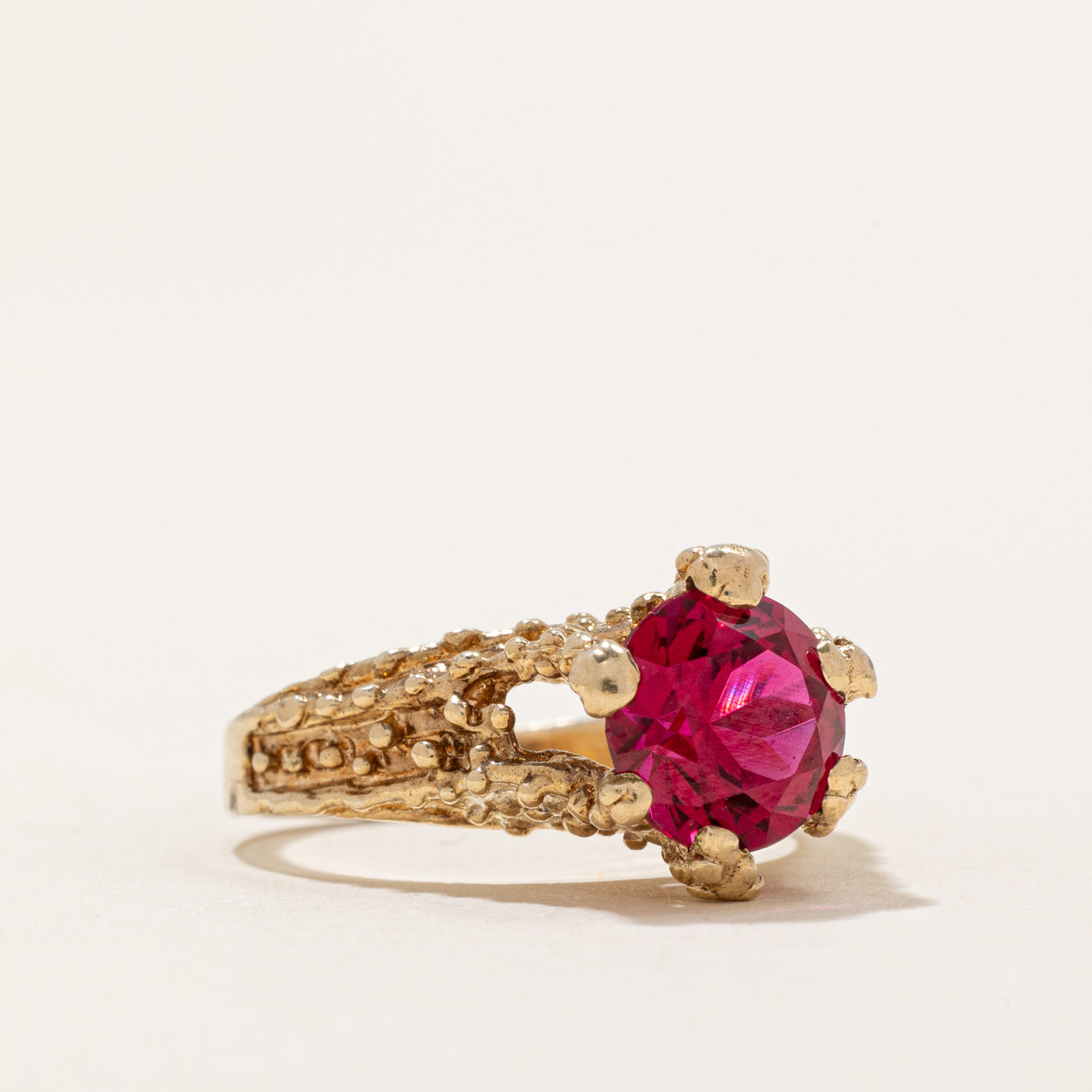2.50ct Synthetic Ruby Textured Cocktail Ring - Size 6.25 | Elegant Statement Jewelry for Evening Parties, Weddings & Special Occasions