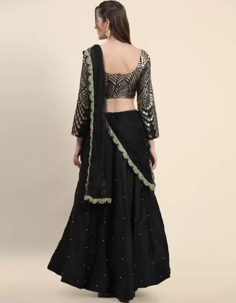 Elegant Black Jacquard Lehenga Choli for Women - Traditional Indian Bridal Dress for Weddings & Festivals