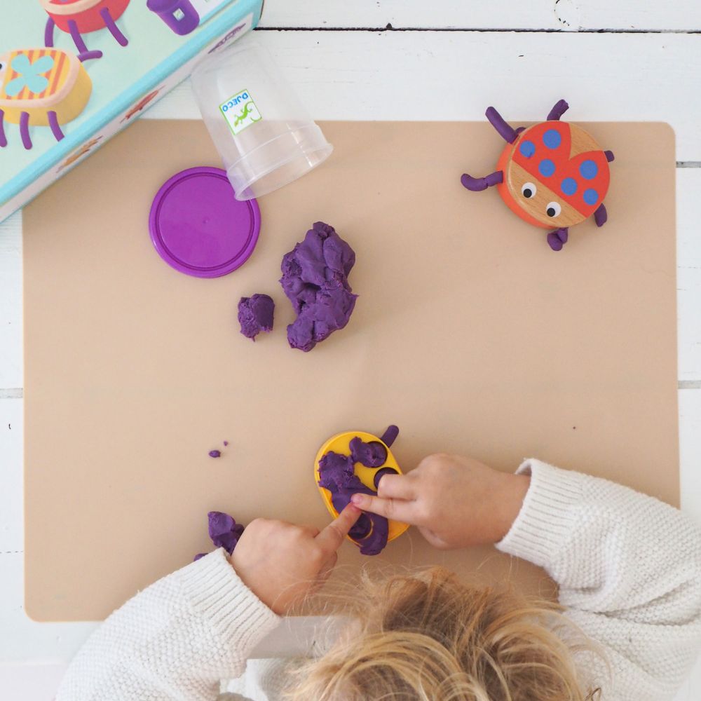 Djeco Myplastibugs Play Dough Kit - Non-Toxic Modeling Clay for Toddlers 18 Months+ - Creative Bug-Themed Sensory Play for Early Childhood Development