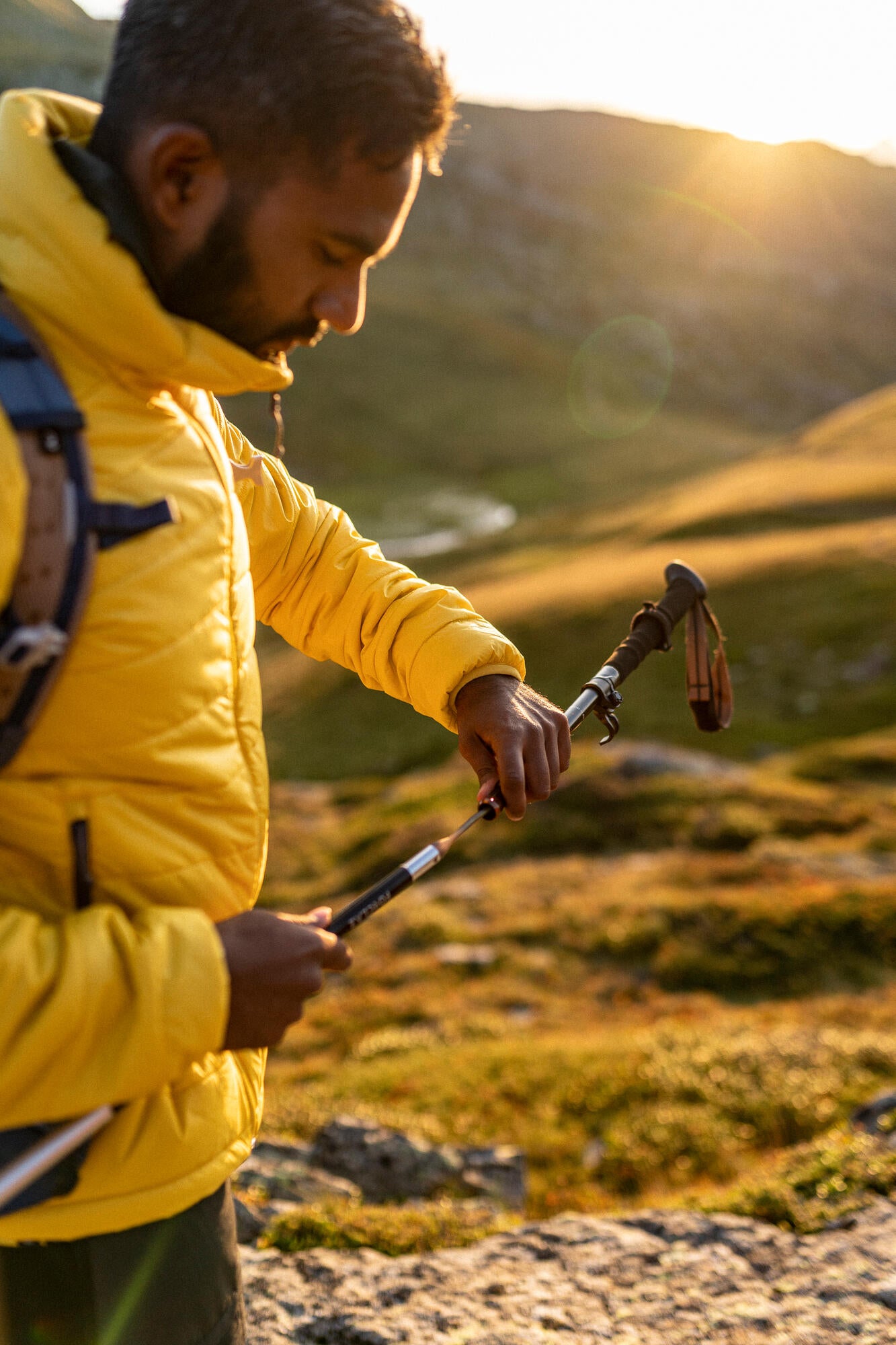 Forclaz Men's MT100 Lightweight Hooded Synthetic Jacket - Waterproof Windbreaker for Hiking, Camping & Outdoor Adventures