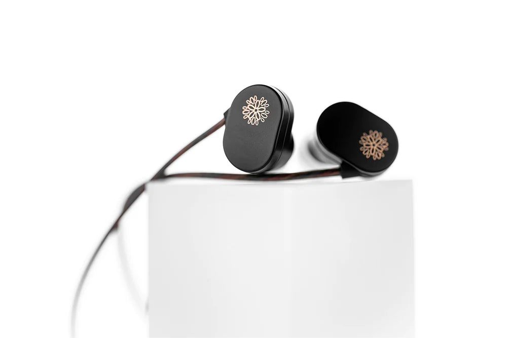 MoonDrop JIU High-Fidelity In-Ear Monitors with USB-C Connection - Professional Studio & Gaming Earphones (Discontinued) - Perfect for Audiophiles, Musicians & Streamers