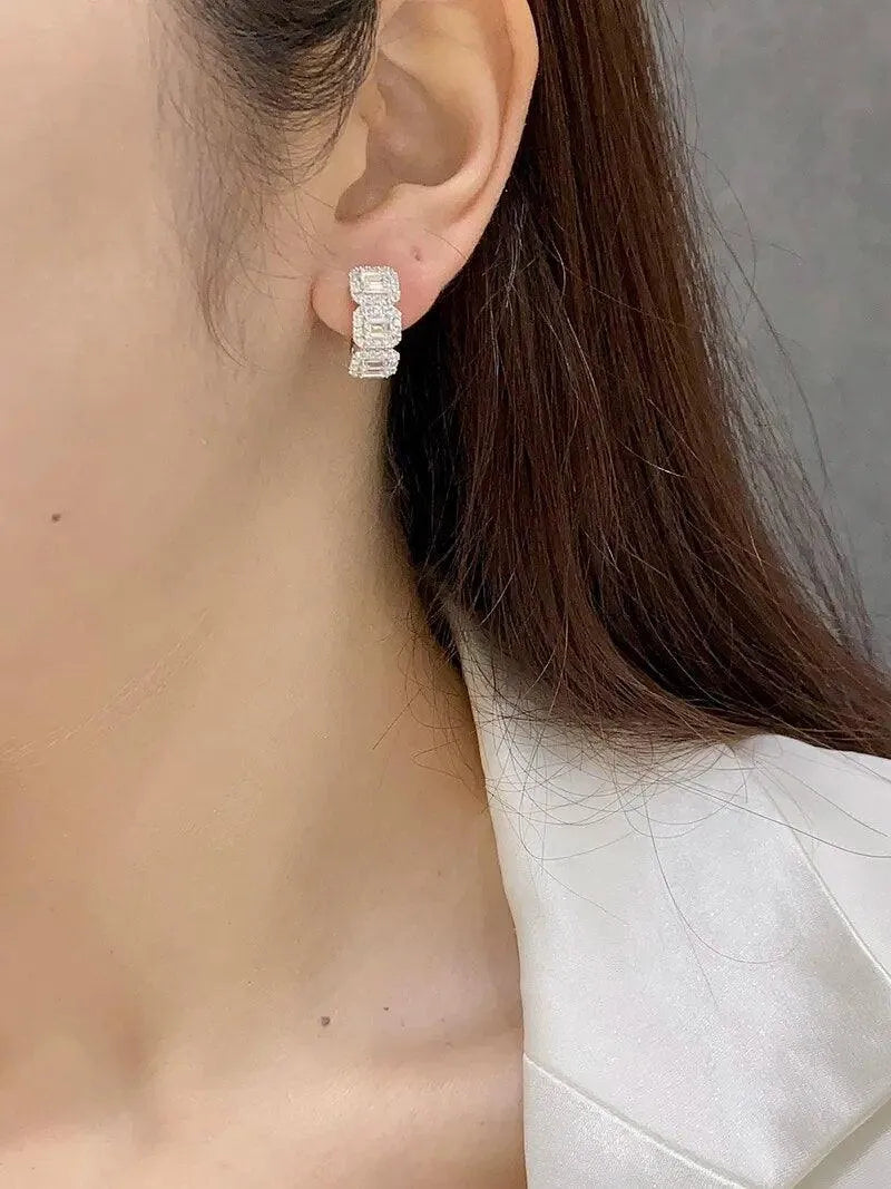 18K White Gold Diamond Hoop Earrings for Women - Real Natural Shiny E-Shaped Wedding & Engagement Jewelry - Perfect for Bridal, Anniversary, and Special Occasion Gifts