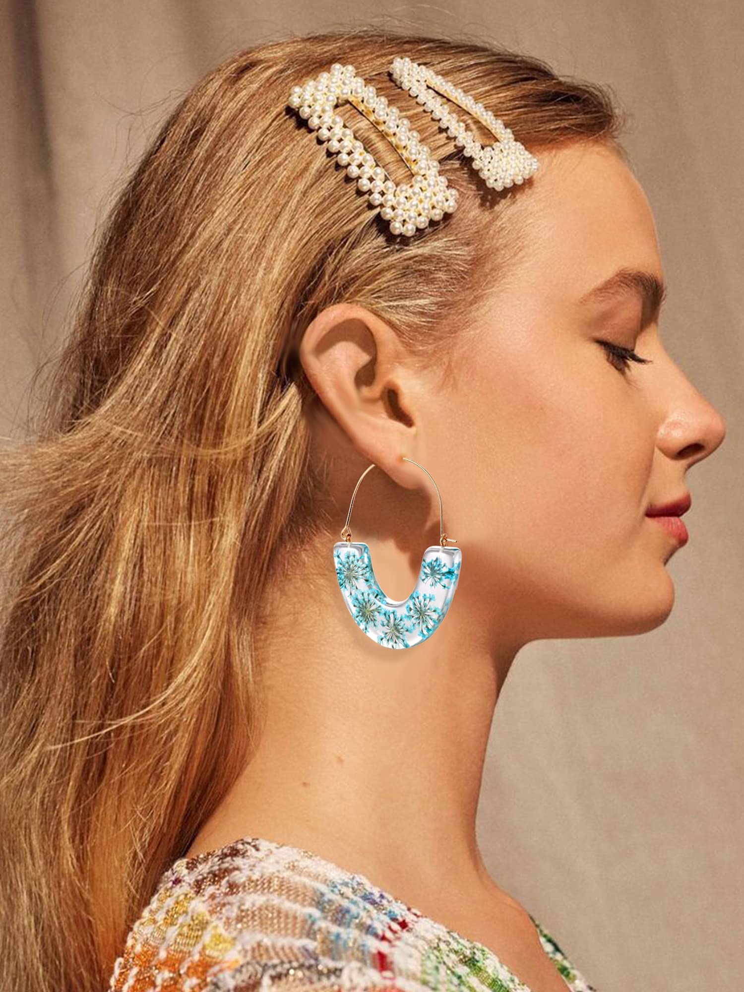 Pressed Flower Resin Hoop Earrings for Women - Real Floral Dangle Drop Statement Earrings - Birthday, Wedding, Party Gifts - Perfect for Boho Style & Everyday Wear