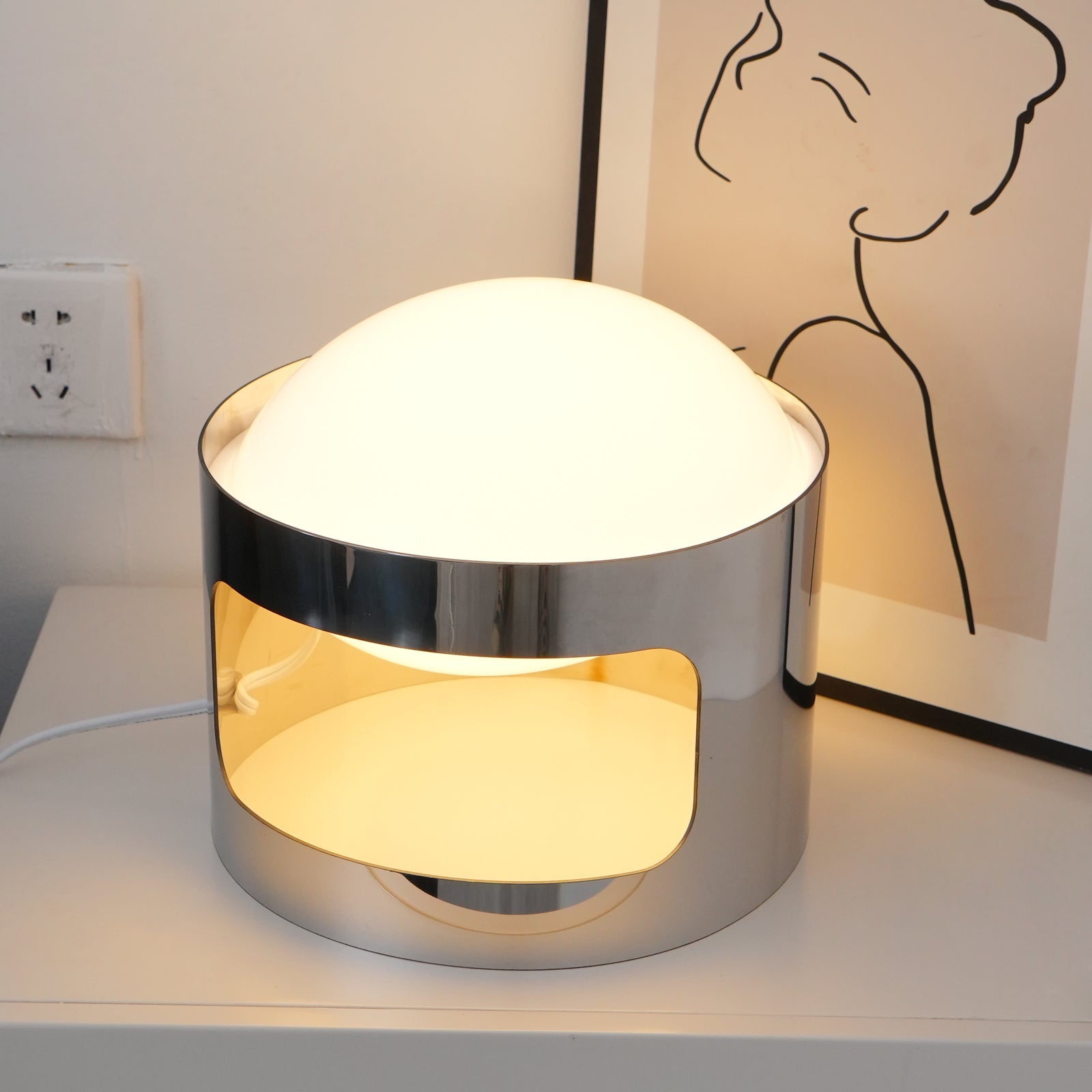 KD27 Modern Table Lamp - Stylish LED Nightstand Lamp for Bedroom, Living Room & Office - Soft Warm White Light, Touch Control, Energy Efficient