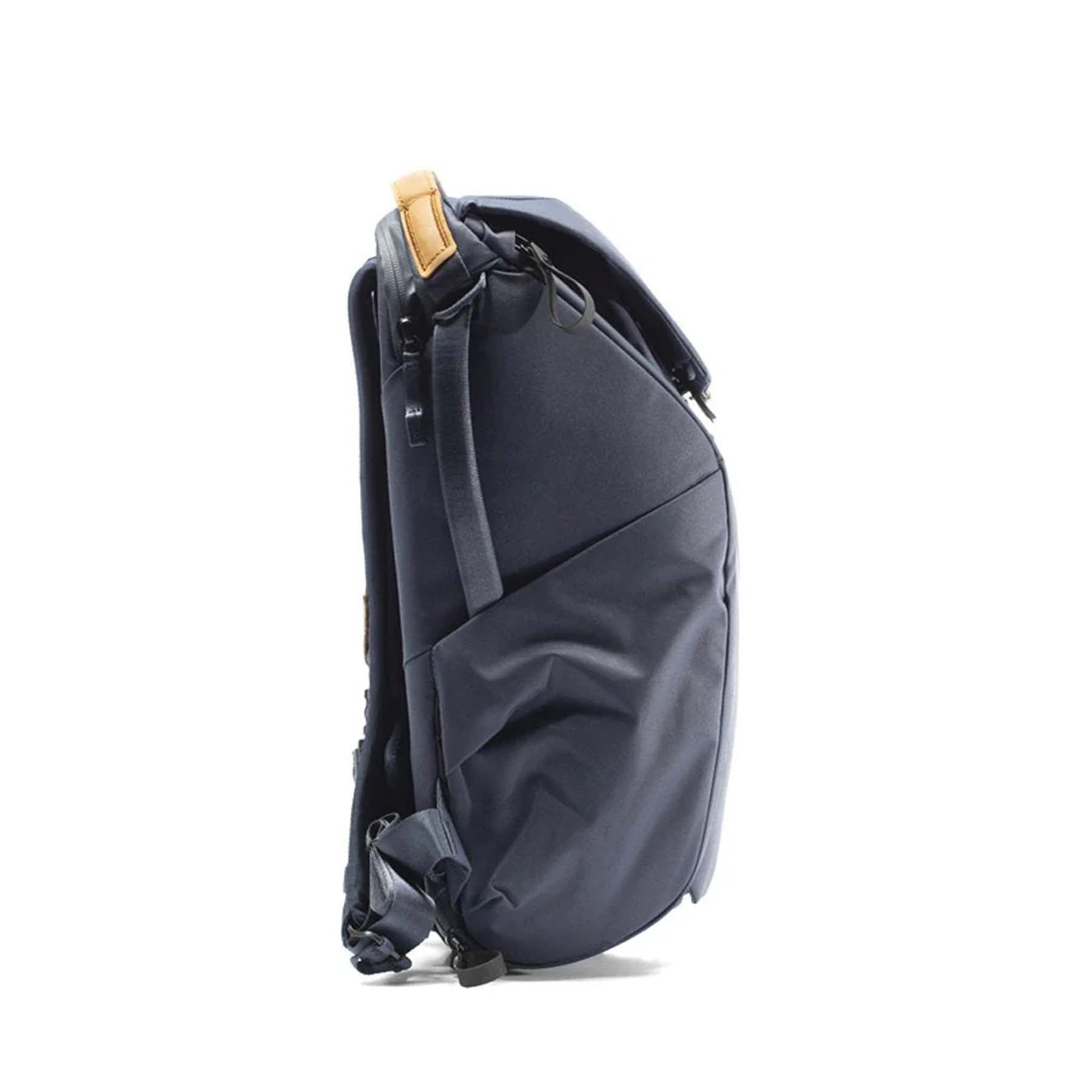 Peak Design Everyday Backpack 30L - Durable Camera & Travel Backpack for Photographers & Commuters - Perfect for Work, Hiking & Daily Use
