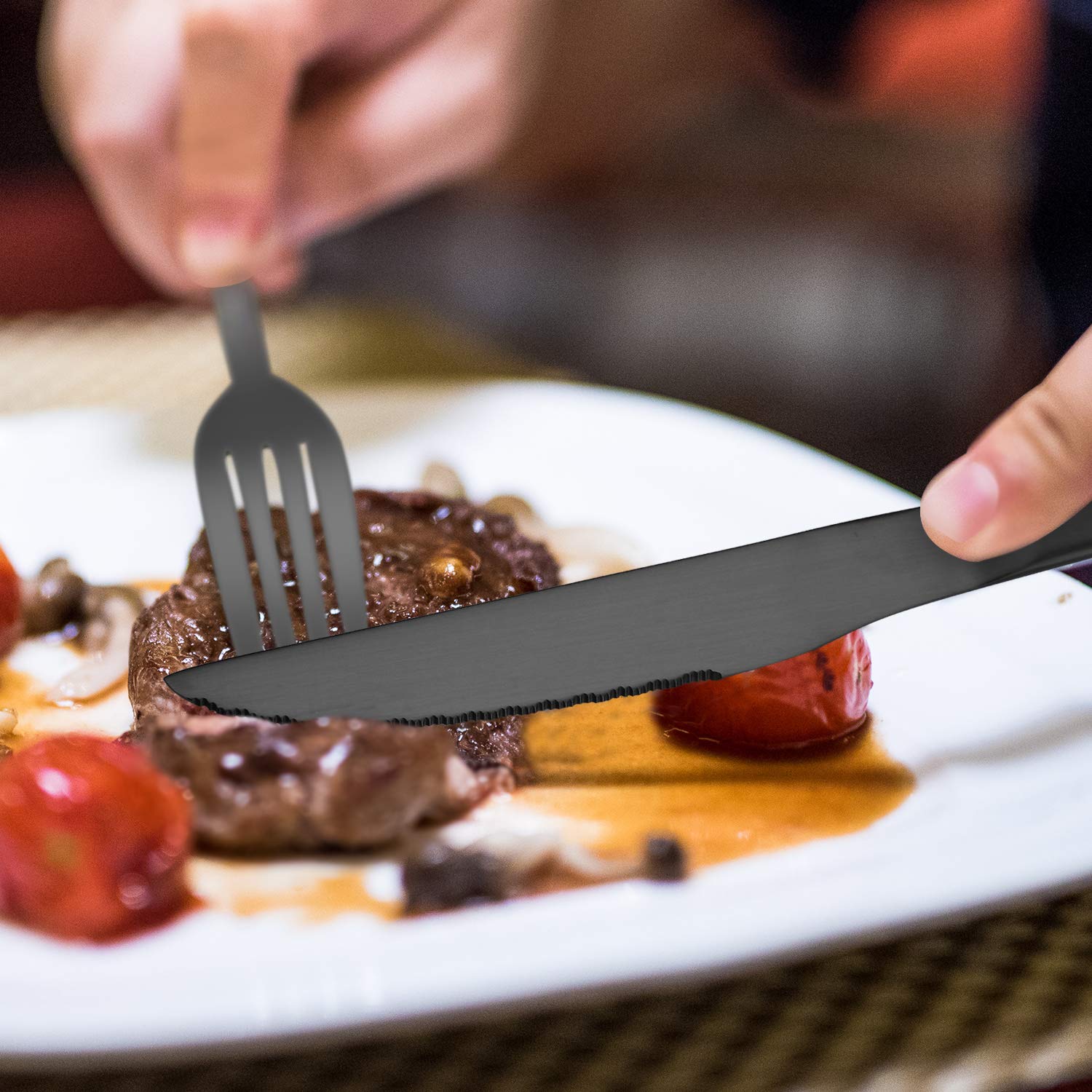 SHARECOKK Premium 4-Piece Steak Knives Set - Stainless Steel Serrated Blades, Dishwasher Safe Kitchen Cutlery for Steak, Meat & BBQ | Perfect for Dinner Parties, Restaurants & Home Cooking