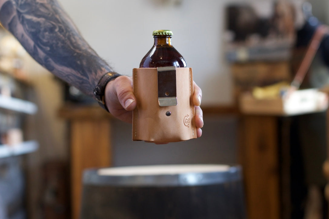 Beer Clozy - Premium Insulated Beer Bottle Cover for Chilled Drinks - Perfect for Parties, BBQs, and Outdoor Adventures