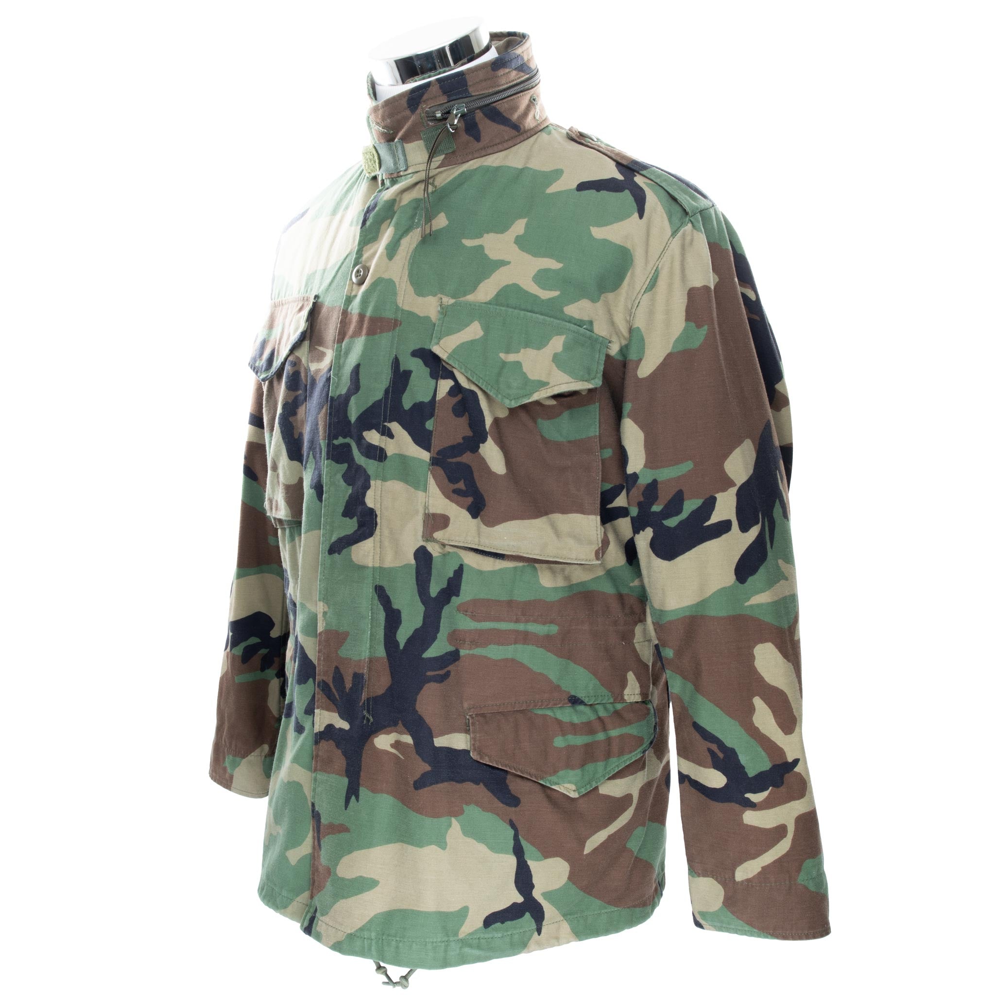 Vintage US Army M65 Woodland Camo Field Jacket - 1999 Medium Regular Size - Military Outdoor Hunting Hiking Tactical Gear for Men