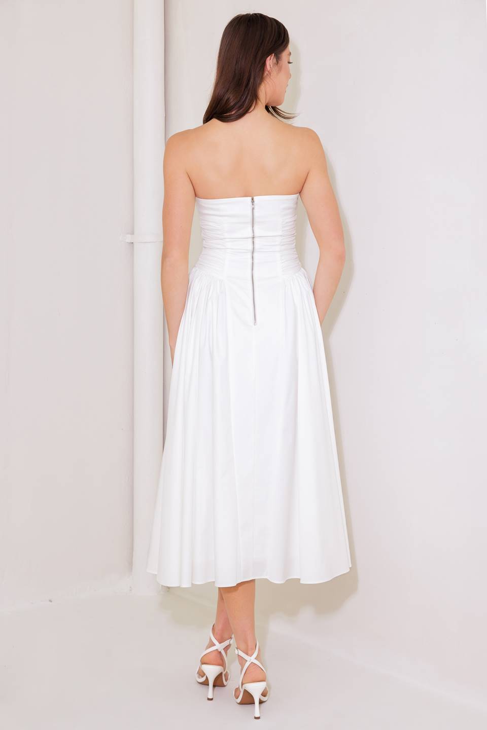 Gorgeous Reputation Strapless Midi Dress in White - Perfect for Weddings, Parties & Evening Events