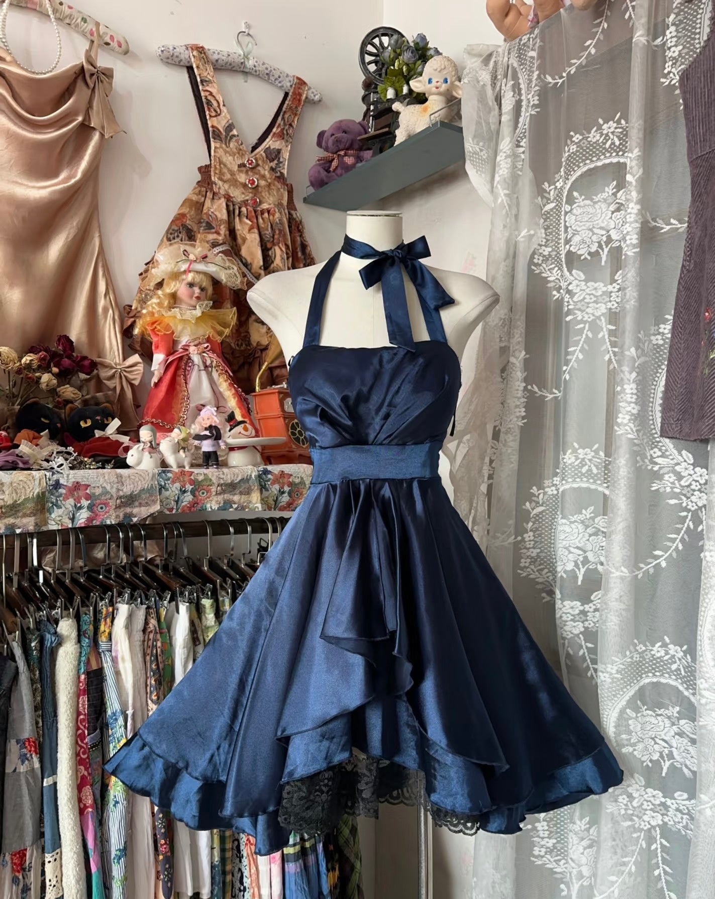 Navy Blue A-Line Short Satin Homecoming Dress with Lace Trim - Elegant Party Dress for Prom, Cocktail, Wedding Guest & Special Occasions (Style J6657)