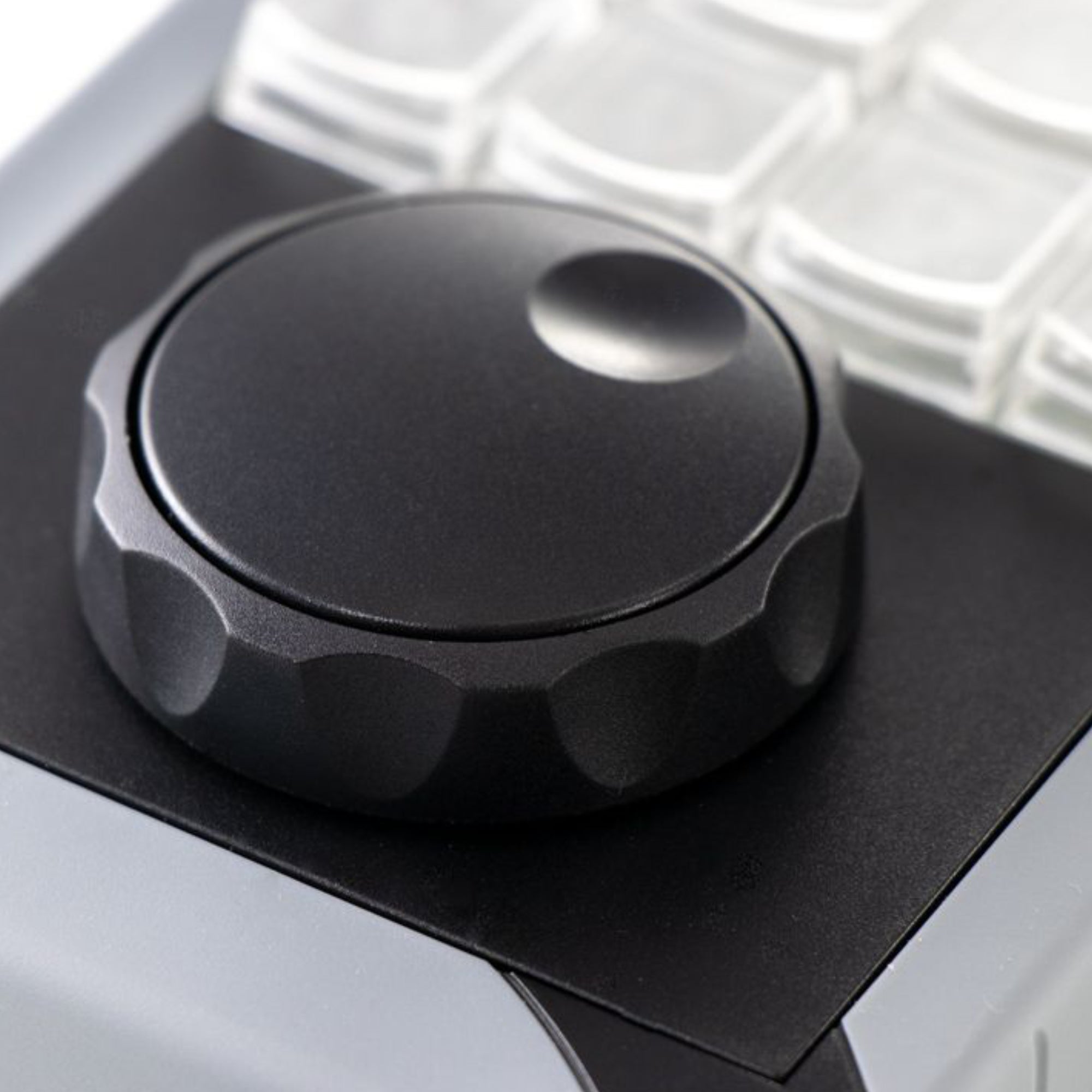XK 12 Plus Programmable Jog & Shuttle Keypad - Fully Customizable USB Keypad for Video Editing, Audio Production & Gaming - Perfect for Streamers, DJs & Content Creators