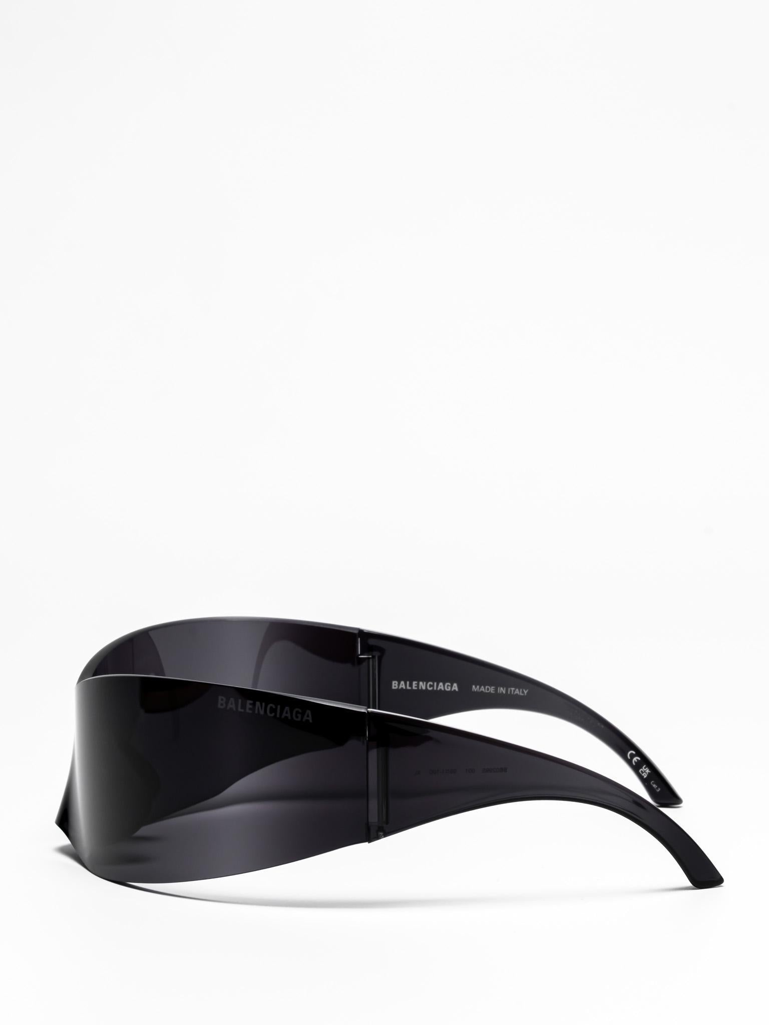 BALENCIAGA BB0299S 001 Sunglasses - Luxury Designer Shades for Men & Women | Perfect for Outdoor Activities, Travel, and Fashion Statements