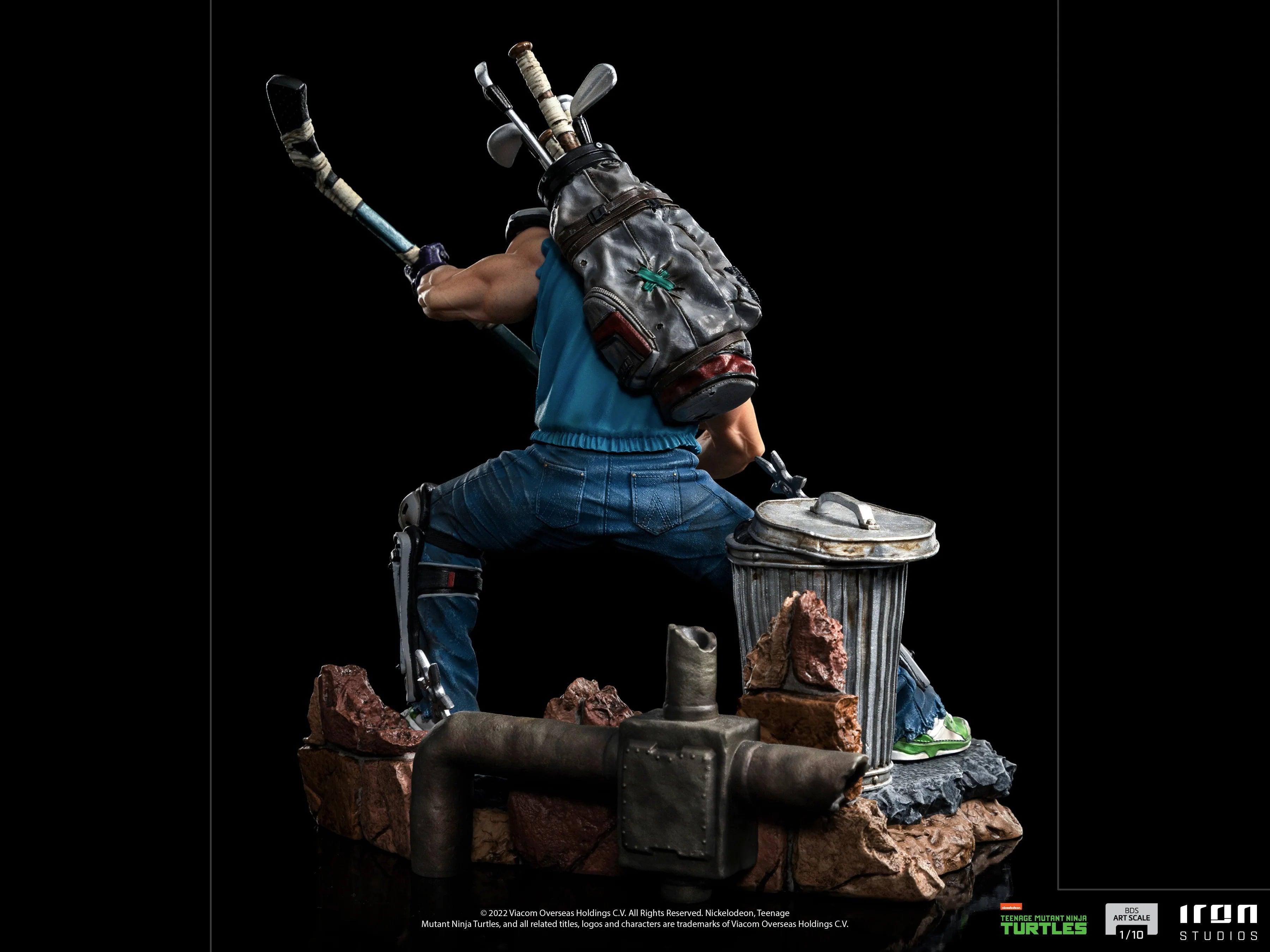 Iron Studios Teenage Mutant Ninja Turtles Casey Jones BDS Art Scale 1/10 Statue - Collectible Action Figure for TMNT Fans, Home Decor & Gift for Comic Book Lovers
