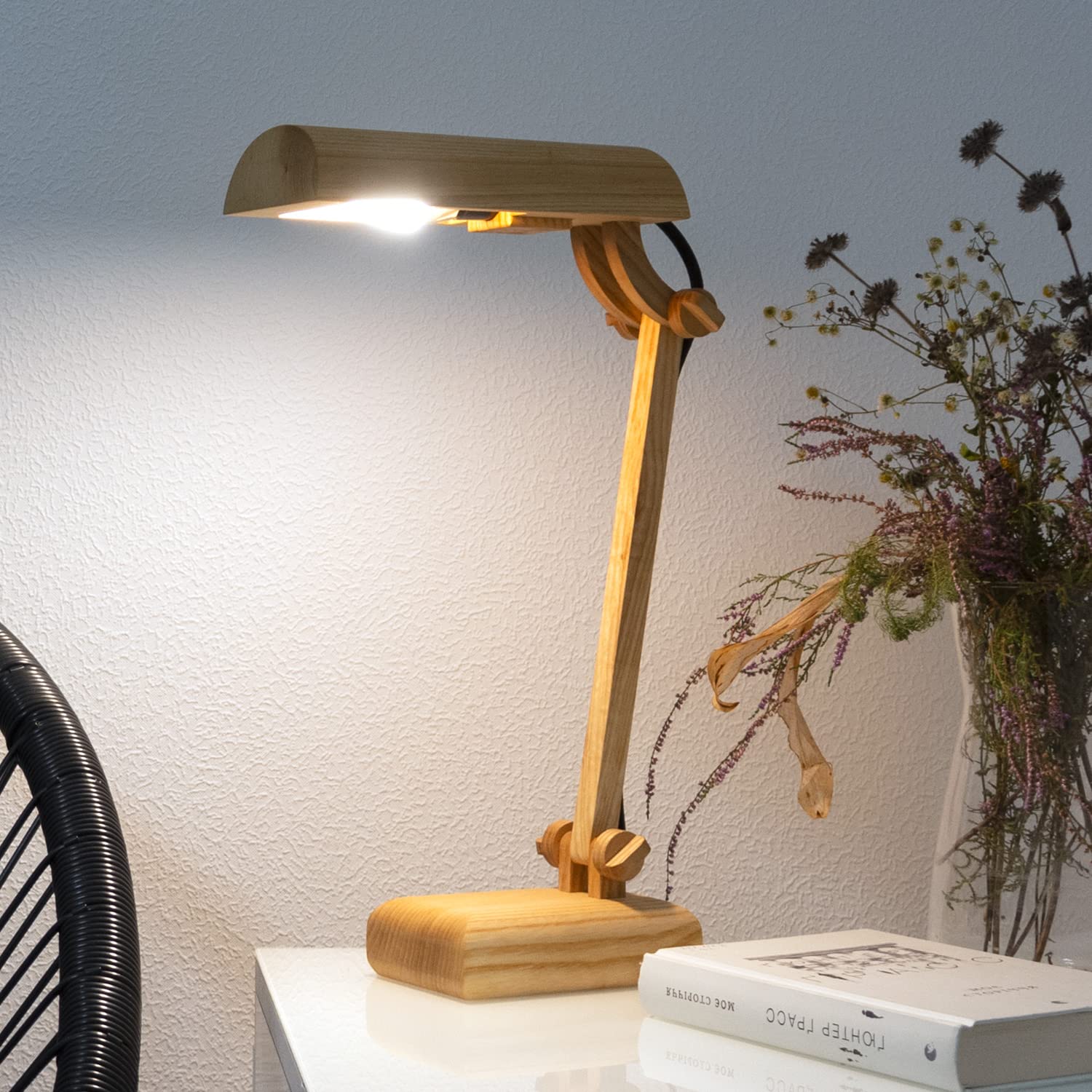 Modern Wooden Table LED Lamp - Vintage Scandinavian Desk Light for Reading, Bedroom, Living Room, Office & Kids Room | Mid-Century Design Home Decor for Cozy Nights & Workspaces