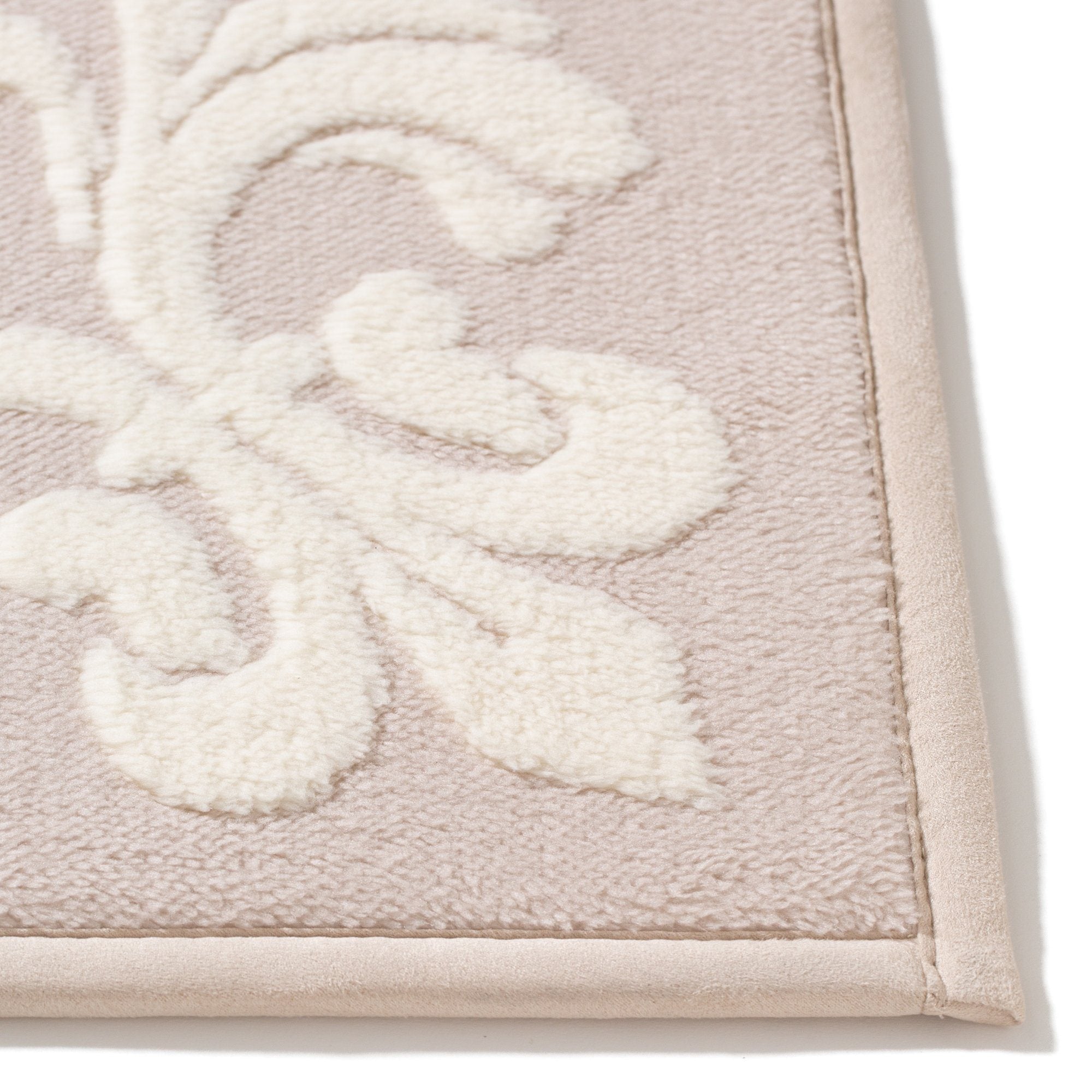 Elfia Soft Ivory Carpet Rug 140 - 6.2x4.6 Feet (190x140cm) Plush Living Room Rug for Bedroom, Nursery & Home Decor