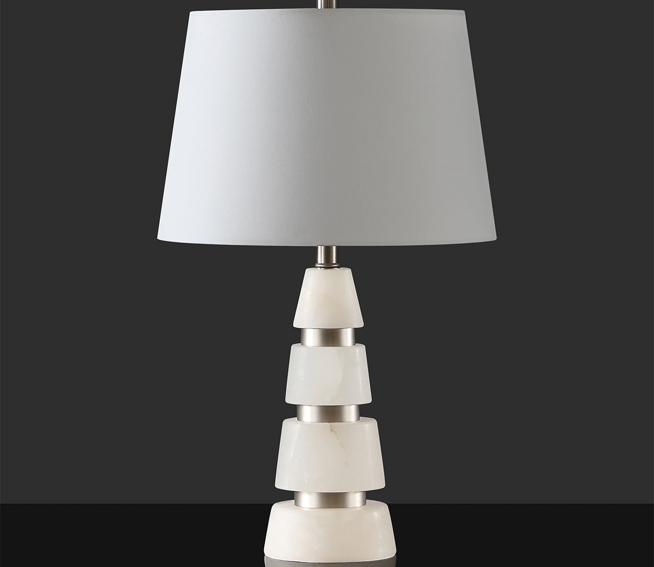 Safevieh Zhang Alabaster Table Lamp - Modern Ceramic Bedside Lamp with Linen Shade, Perfect for Living Room, Bedroom & Office Decor