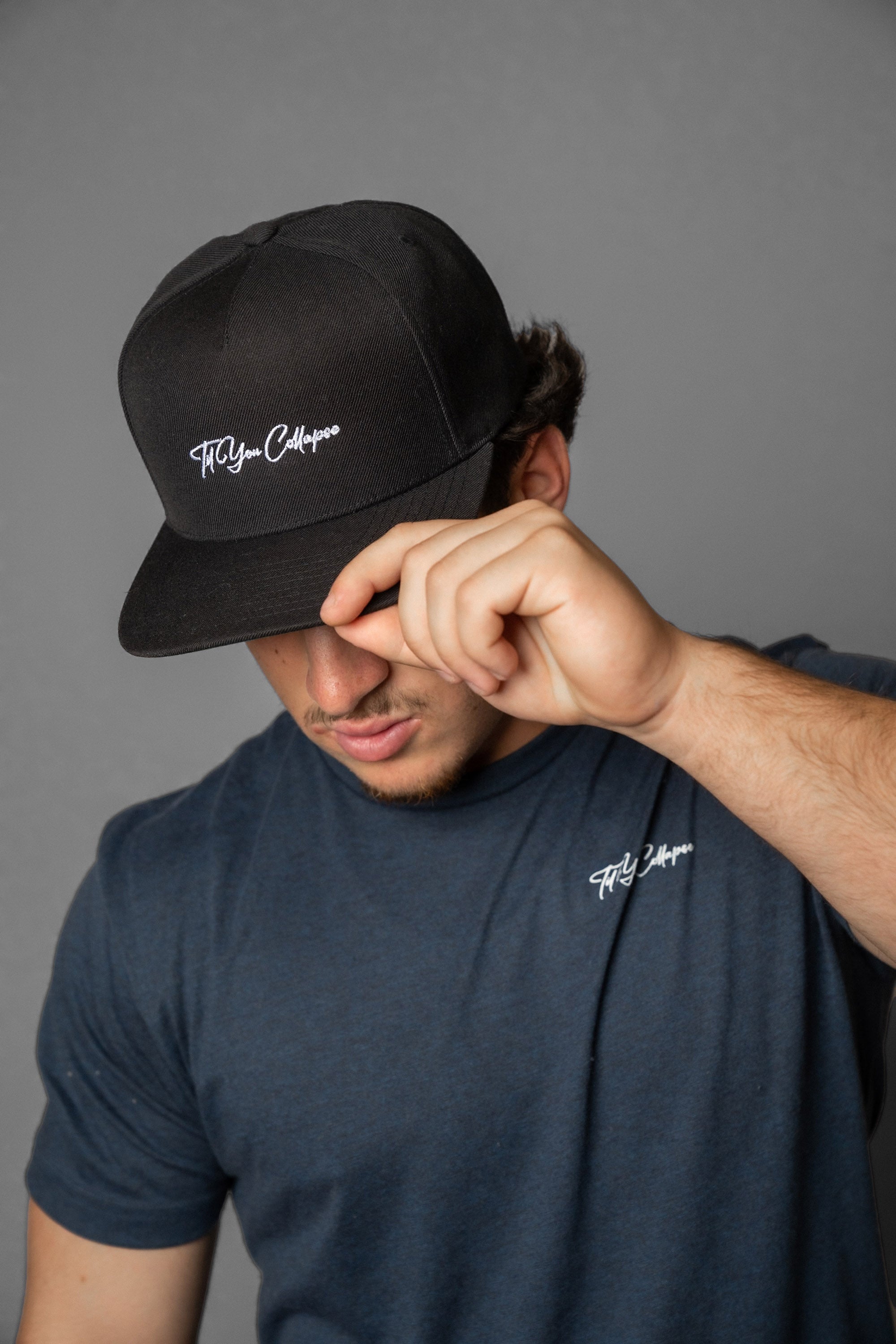 Signature Snapback Hat - Adjustable Flat Bill Baseball Cap for Men & Women - Perfect for Casual Wear, Sports & Outdoor Activities