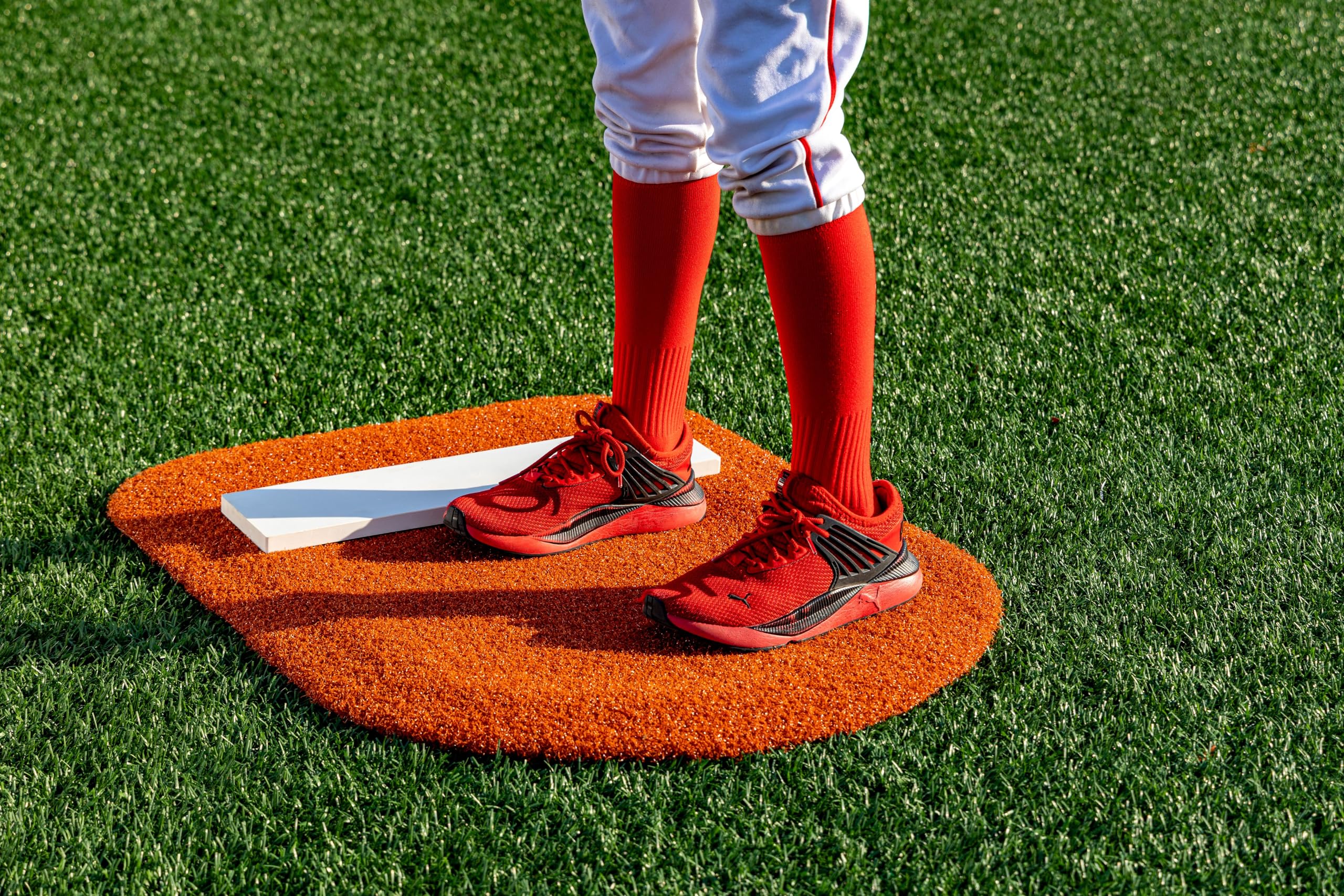 Premium Short Spiked Baseball Pitching Mat - Non-Slip One-Piece Training Mat for Pitchers | Perfect for Indoor/Outdoor Practice, Bullpen Sessions & Pitching Drills