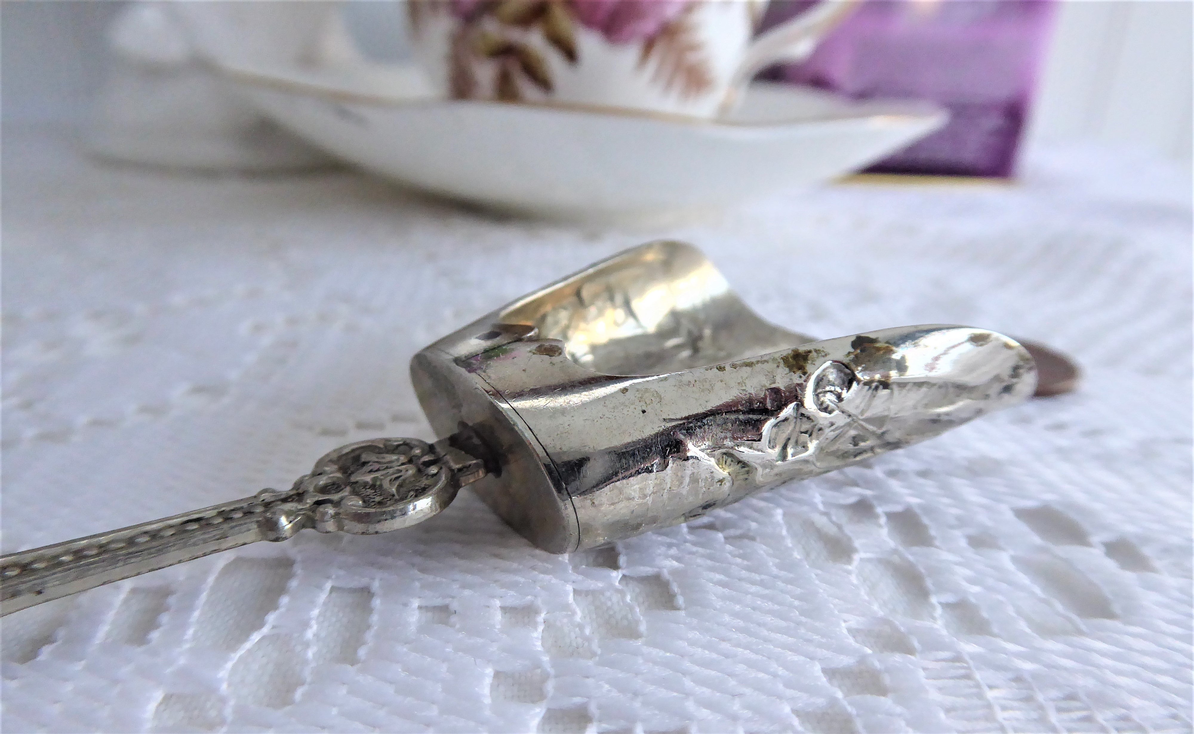 Vintage 1950s Dutch Mechanical Silver Sugar Spoon - Antique Sugar Shovel & Caddy Spoon for Tea, Coffee, and Dessert Serving