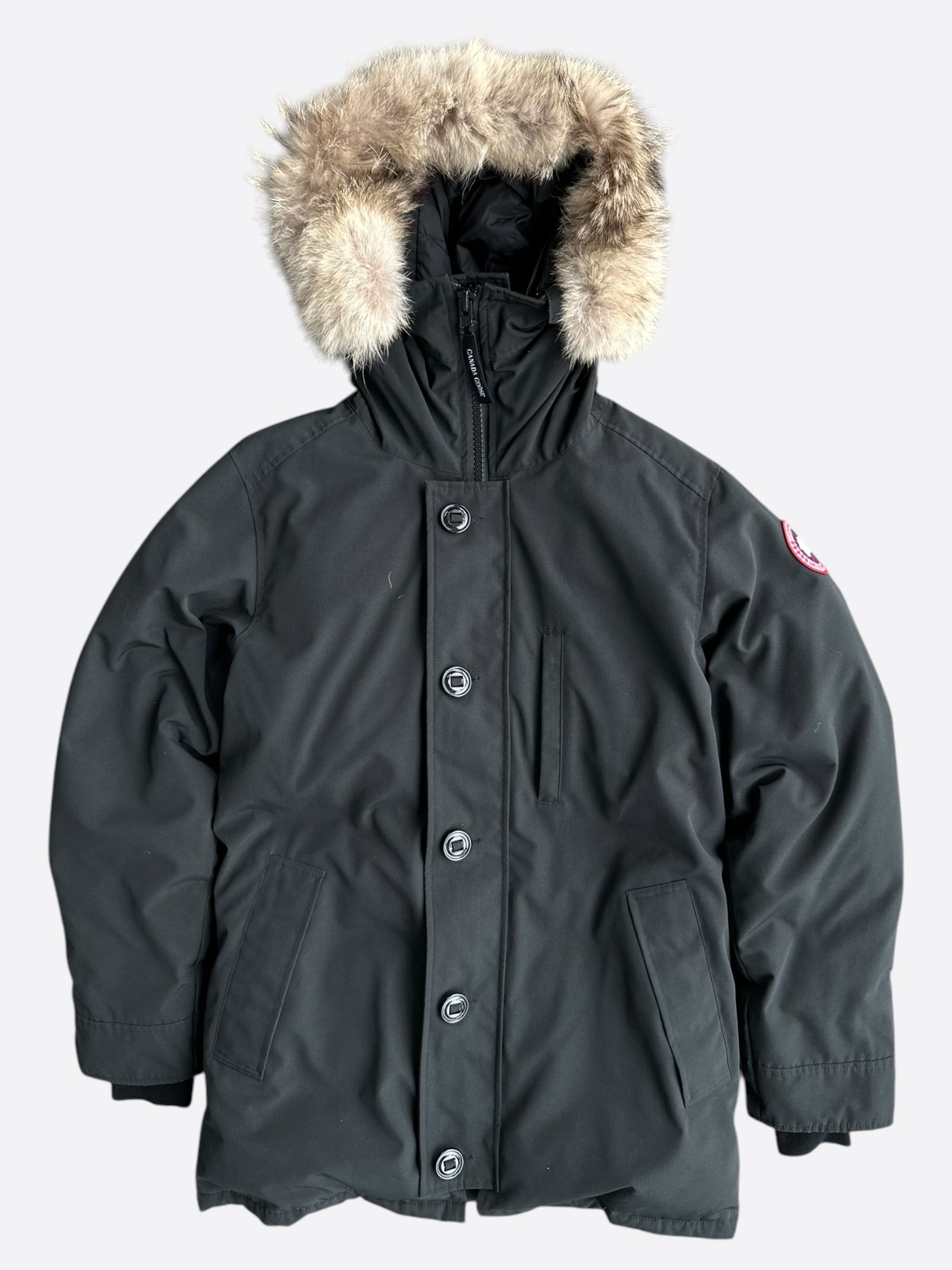 Canada Goose Black Chateau Men's Winter Jacket - Waterproof, Windproof Parka for Extreme Cold Weather - Perfect for Outdoor Activities, Skiing, and Winter Travel
