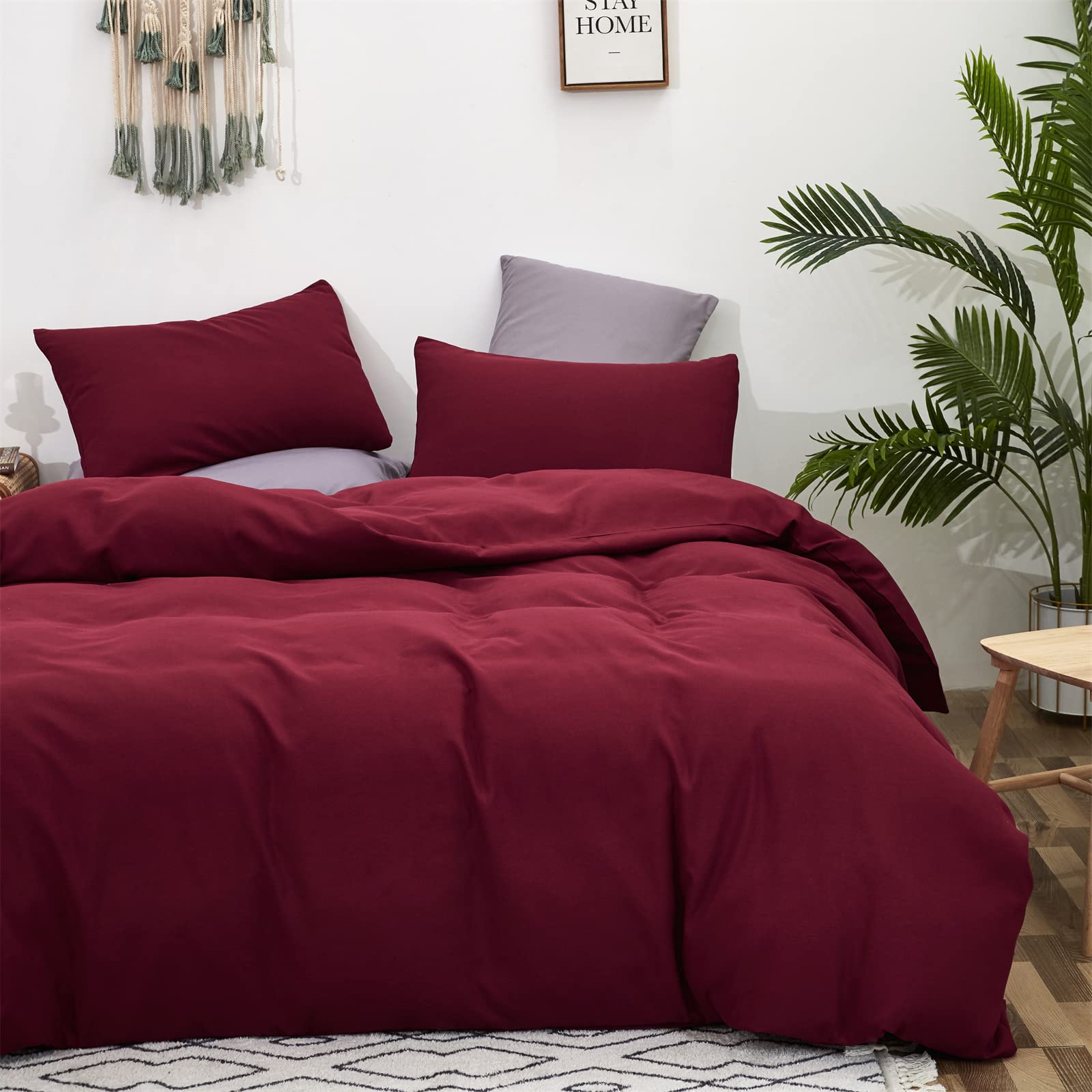 Luxlovery Dark Red Comforter Set King Size - Burgundy Wine Red Maroon Bedding Set with Soft Breathable Quilt & Blanket for Women | Modern Solid Claret Crimson Bedroom Decor | Perfect for Master Bedroom, Guest Room & Cozy Winter Nights