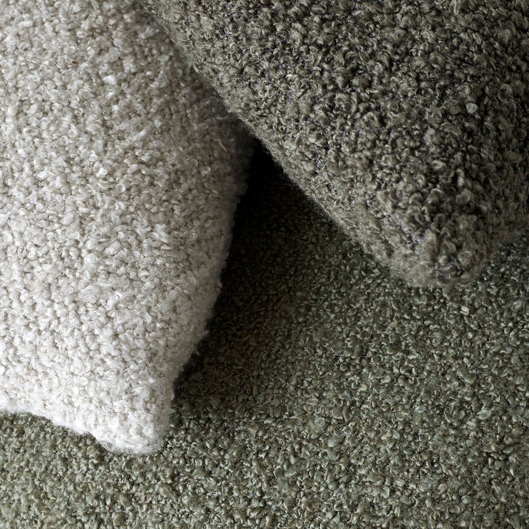 Soft Boucle Throw Pillows - Cozy & Stylish Decorative Cushions for Living Room, Bedroom, or Sofa - Perfect for Home Decor and Relaxation