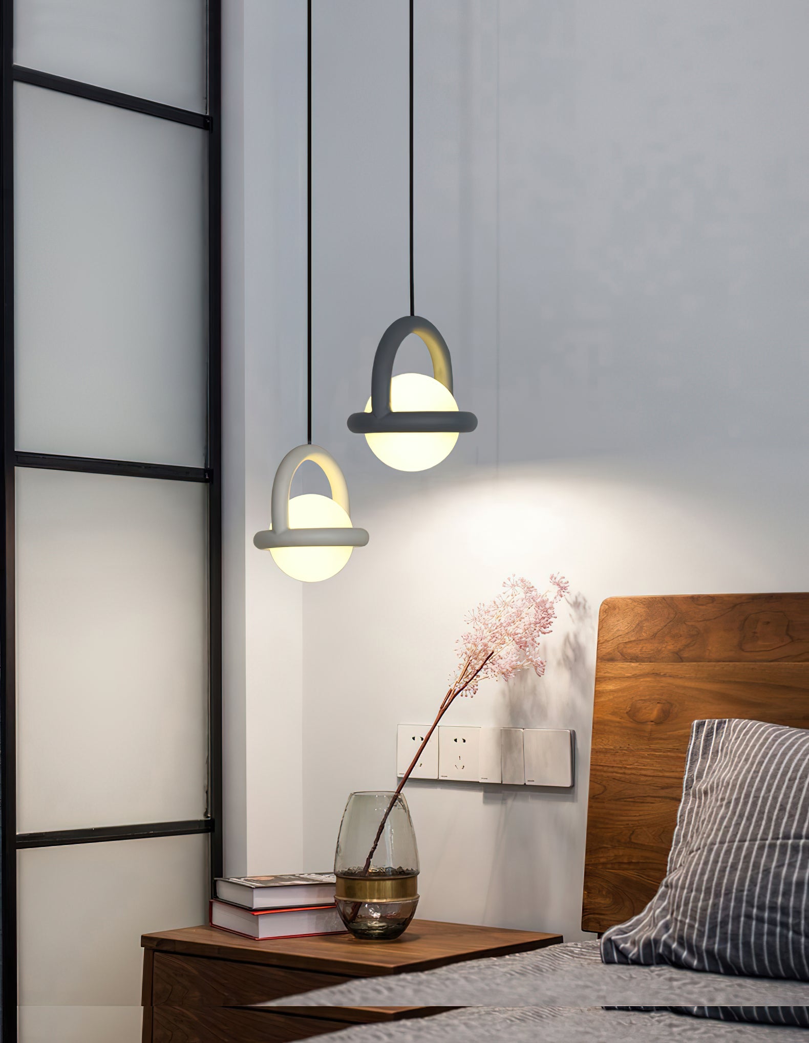 Modern Art Balloon Acrylic Pendant Light - Elegant Ceiling Lamp for Living Room, Bedroom & Dining Room Decor