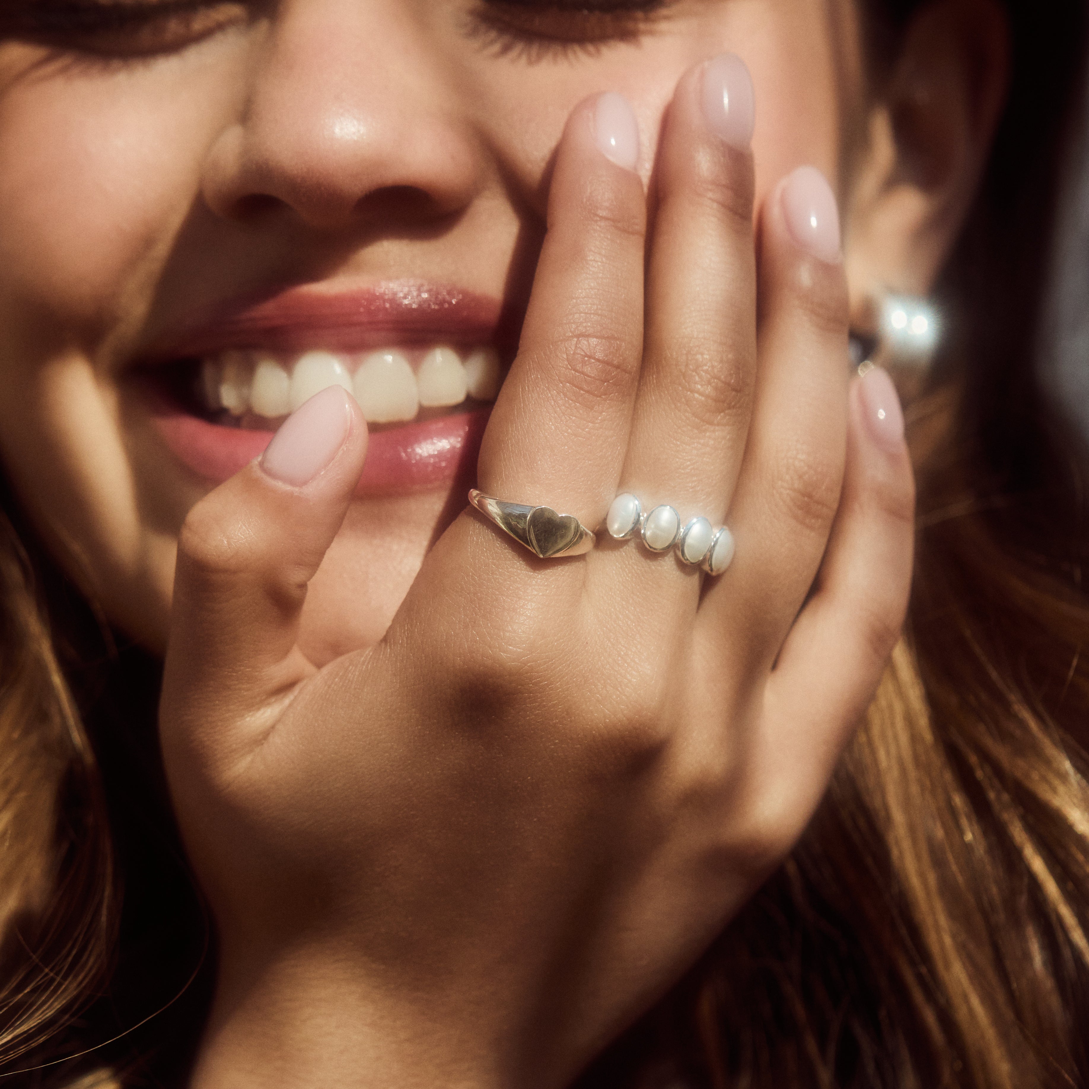 Personalized Engravable Signet Ring with Heart Design - Custom Initials & Names - Perfect for Gifts, Weddings & Special Occasions
