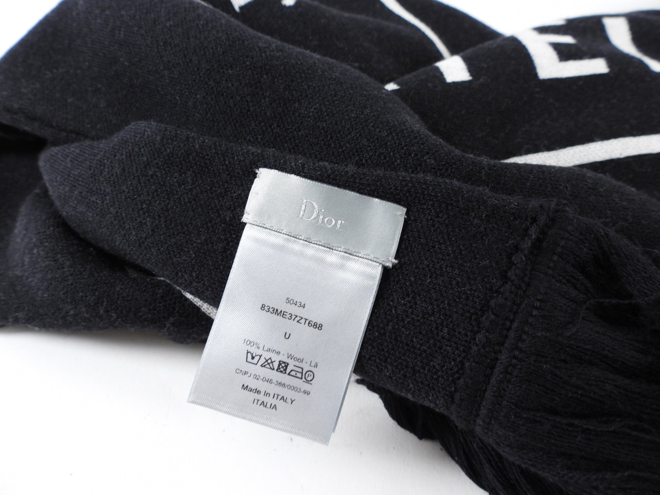 Christian Dior Black and White Knit Long Scarf - Luxury Cashmere Wrap for Women, Fashionable Winter Accessory for Office, Travel and Special Occasions