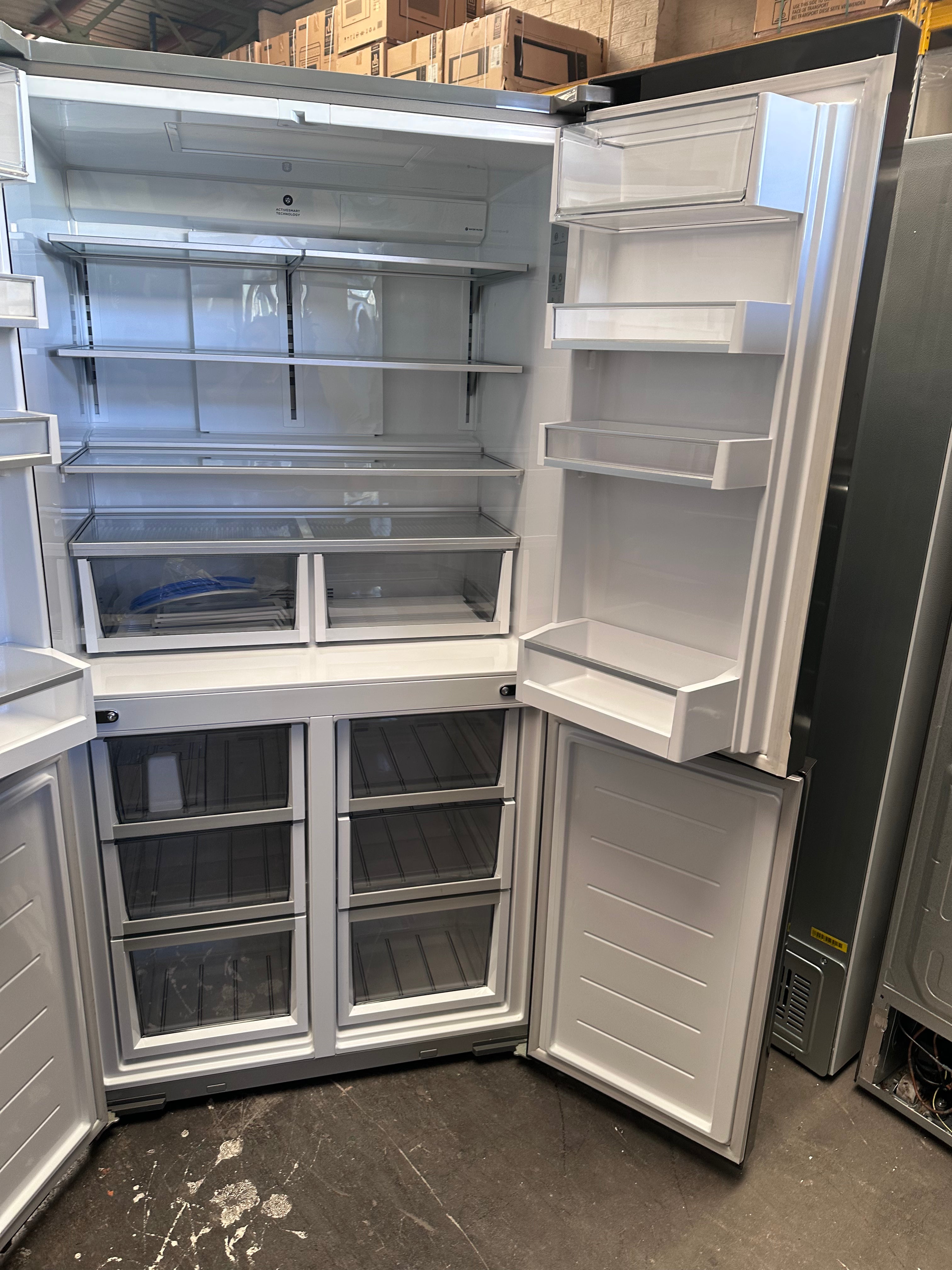 Fisher & Paykel Series 7 538L Quad Door Refrigerator with Ice and Water Dispenser - Black Stainless Steel (Model RF605QDUVB2) | Factory Second | Perfect for Large Families & Modern Kitchens