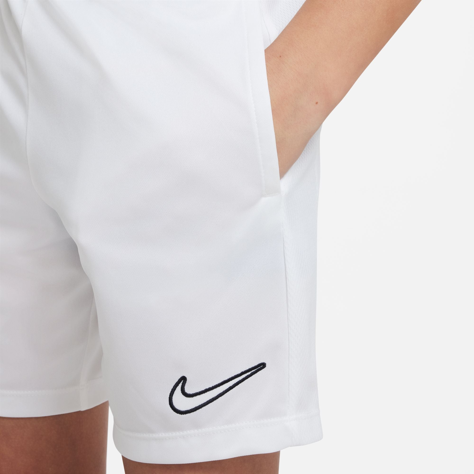 Nike Youth Dri-FIT Trophy23 Boys' Soccer Jersey - Moisture-Wicking Performance Shirt for Youth Soccer Players & Training
